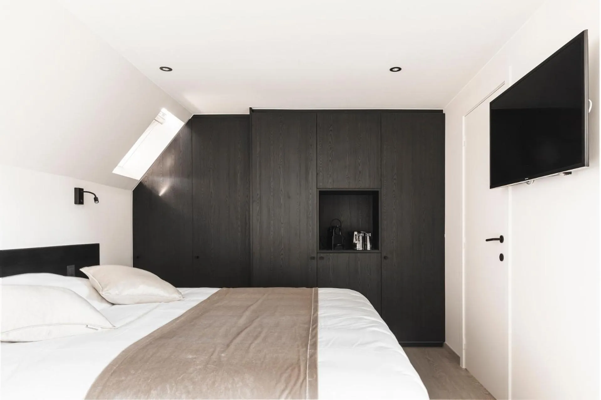 Bed in Salons Denotter