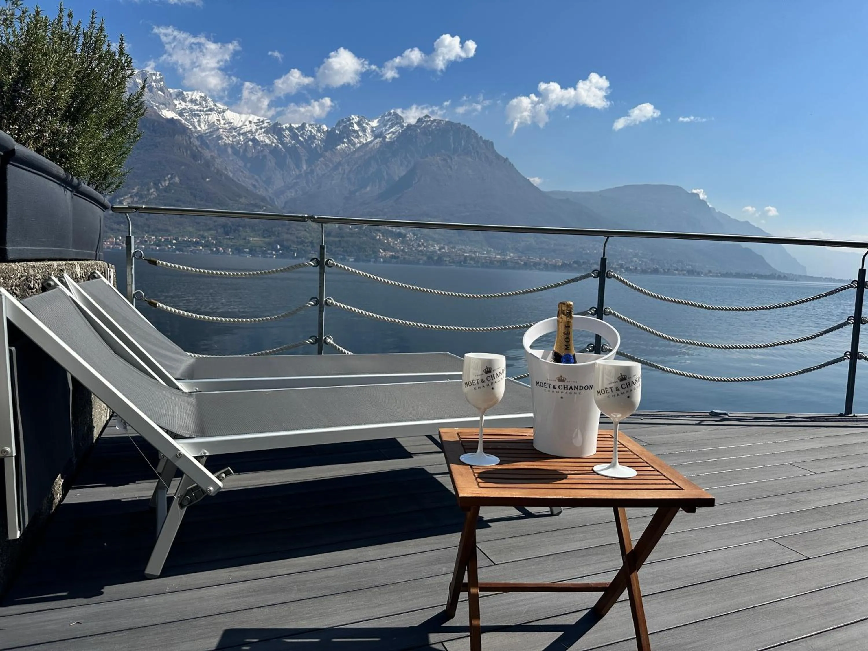 Solarium in Al Molo 5 - Lake Front