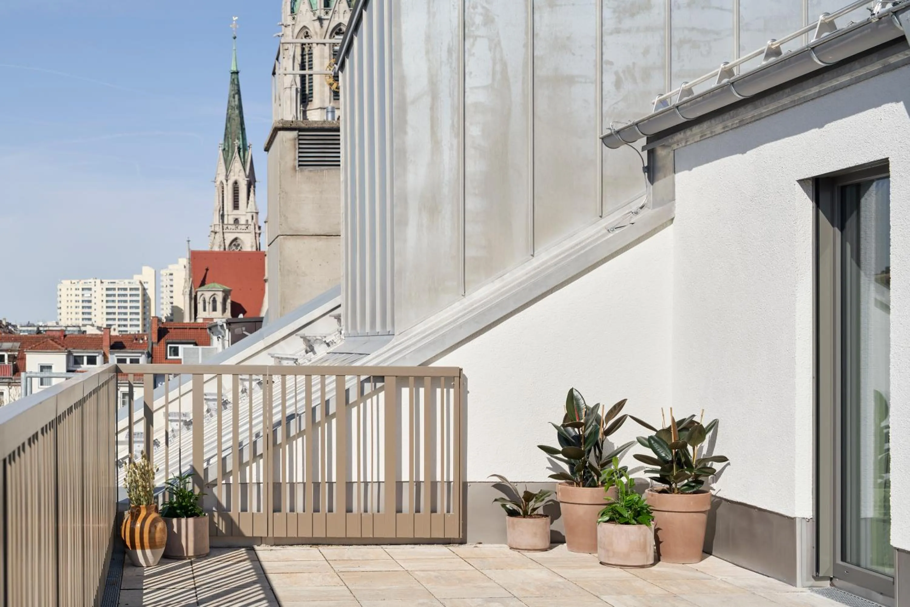Balcony/Terrace in Schwan Locke