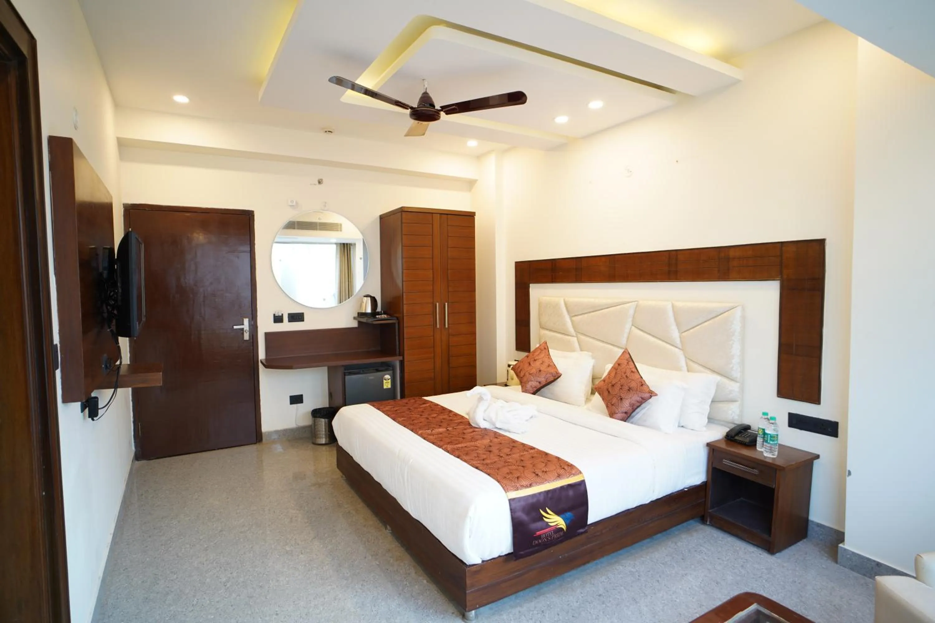 Photo of the whole room, Bed in Hotel Doon's Pride