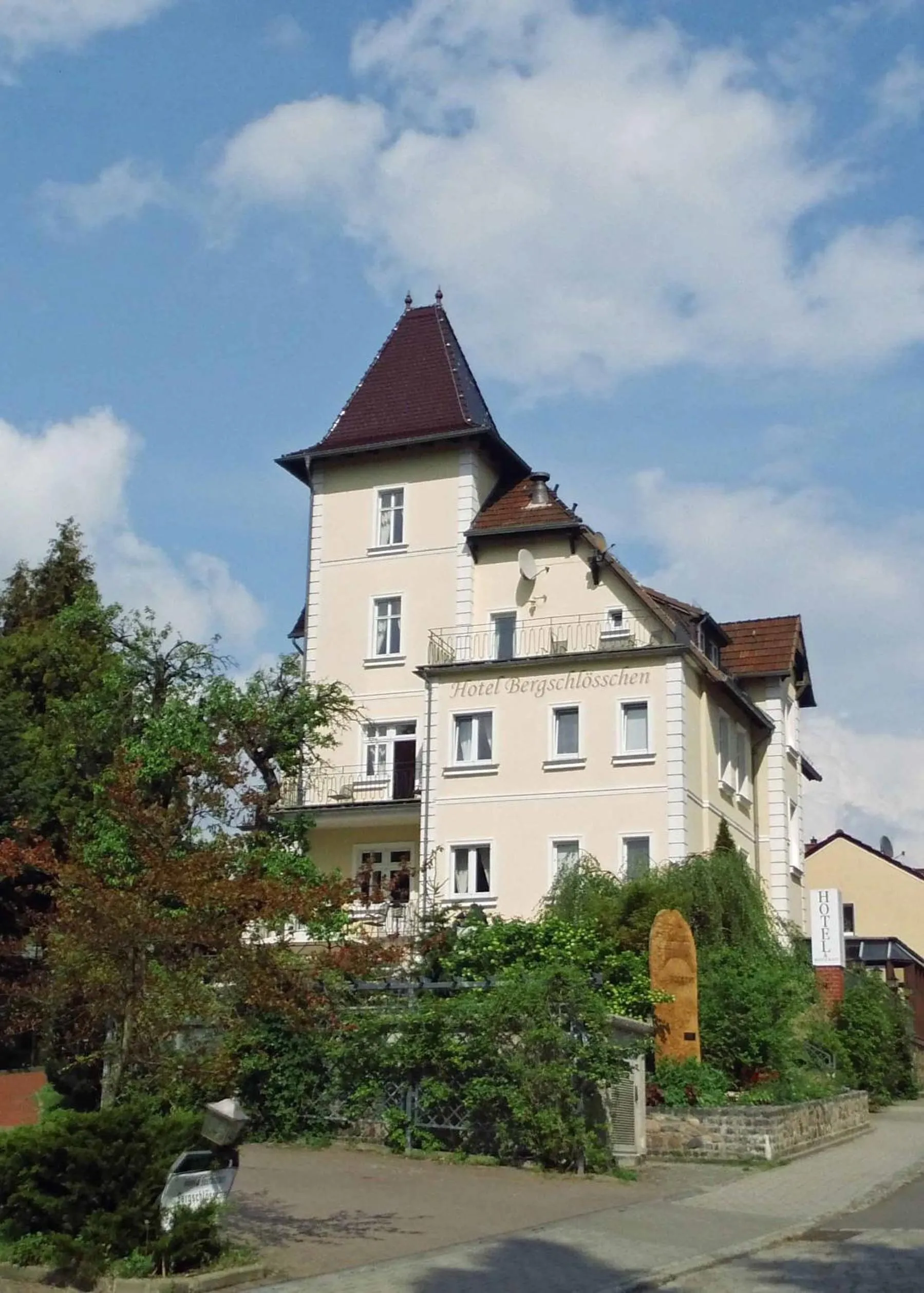 Property building in Hotel & Restaurant Bergschlösschen