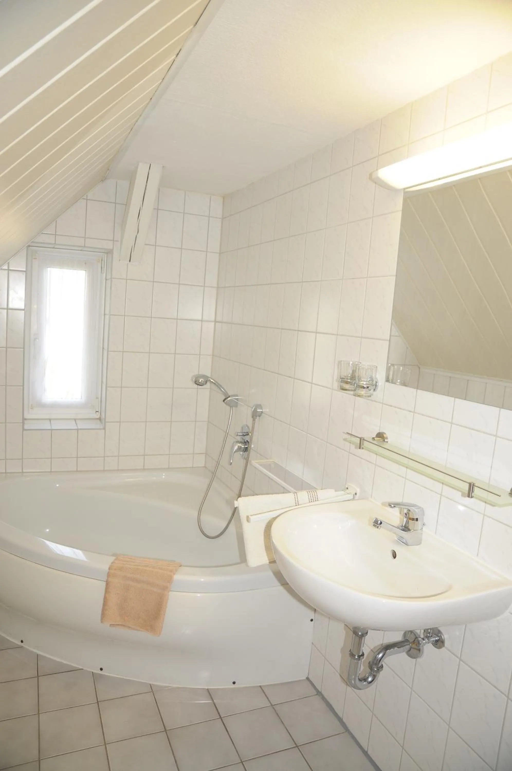 Bathroom in Aktiv Pension