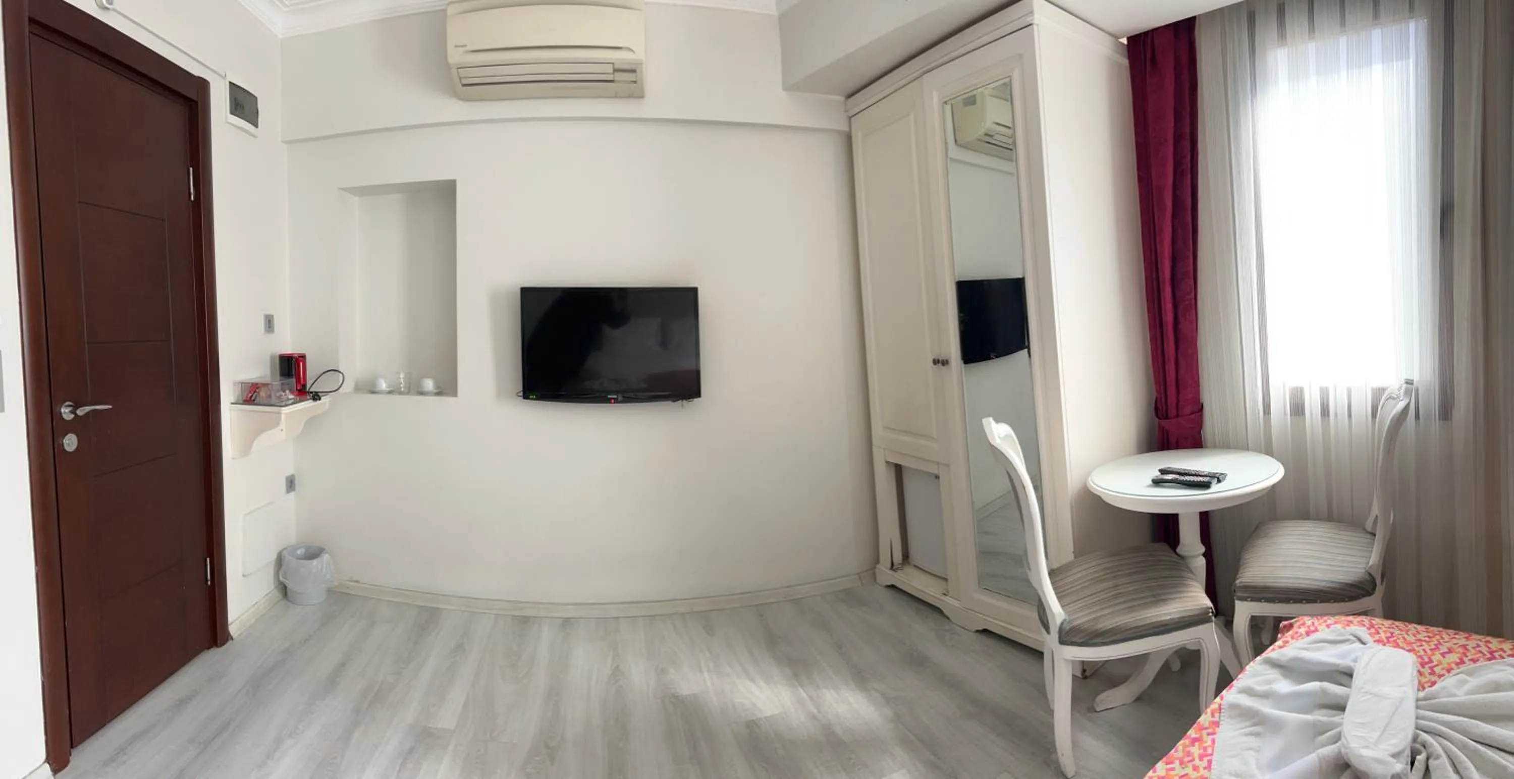 TV and multimedia in Nacre Residence