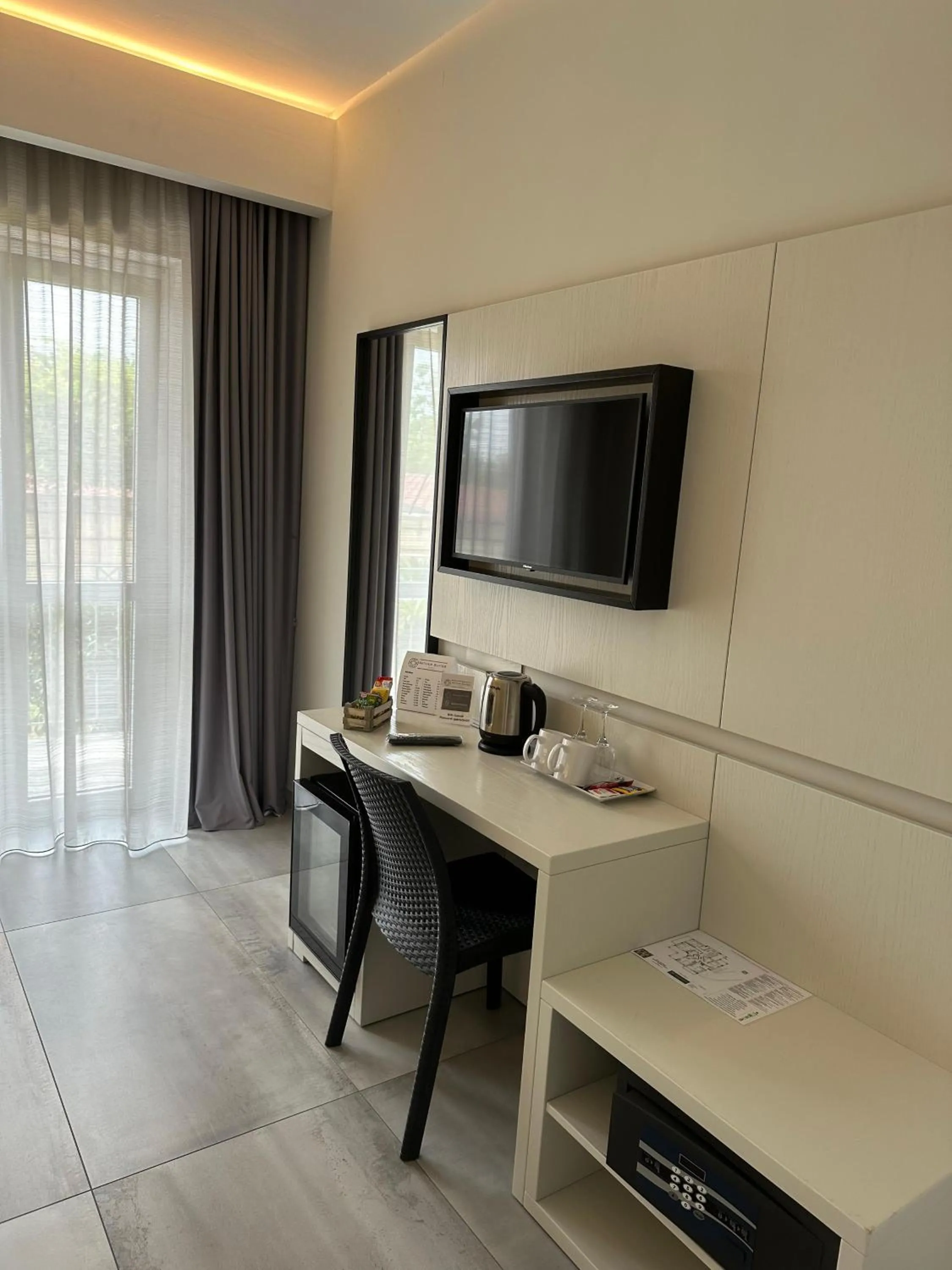 TV and multimedia in Gabriel Holidays Tropea
