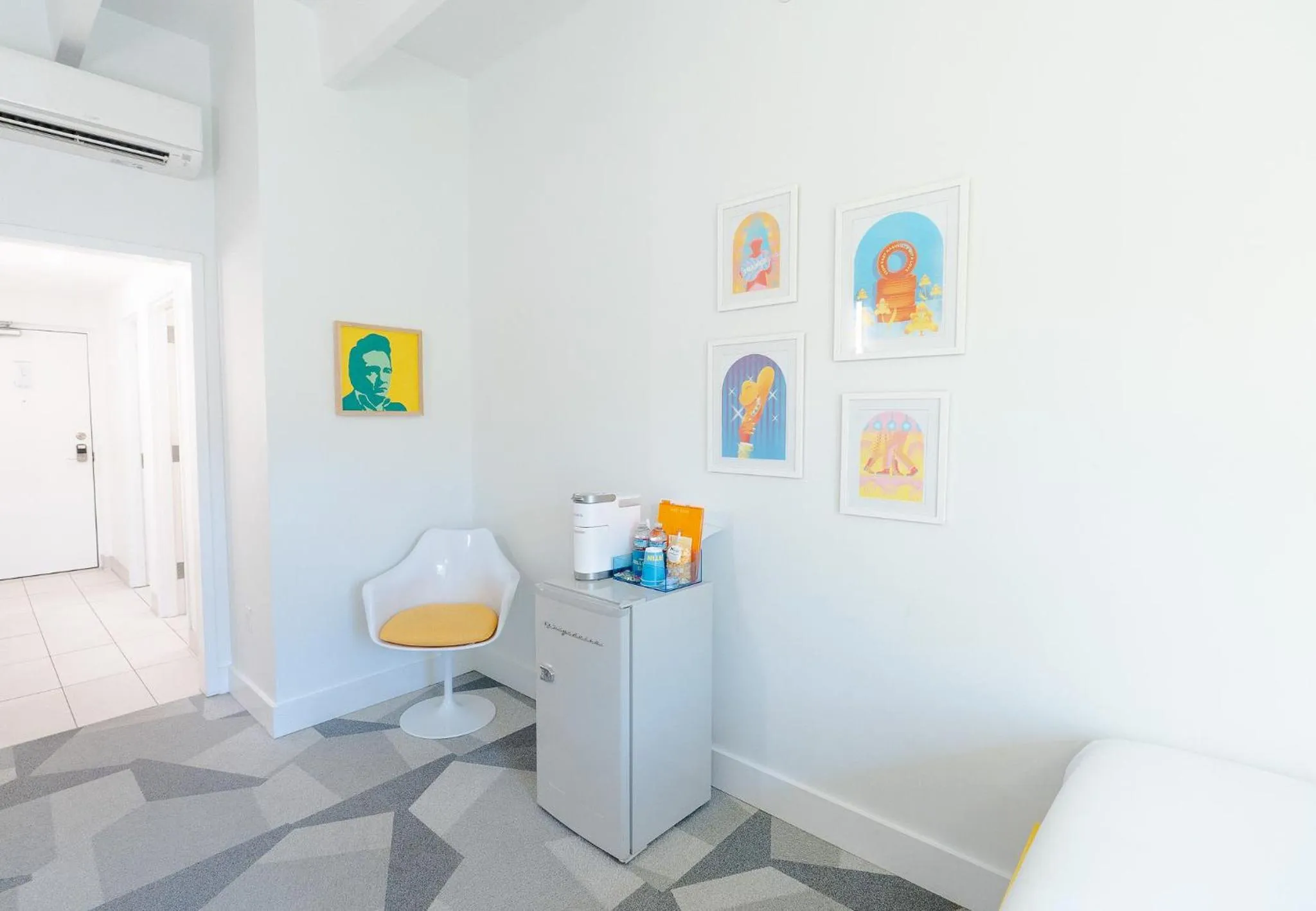 Decorative detail in The Gallatin