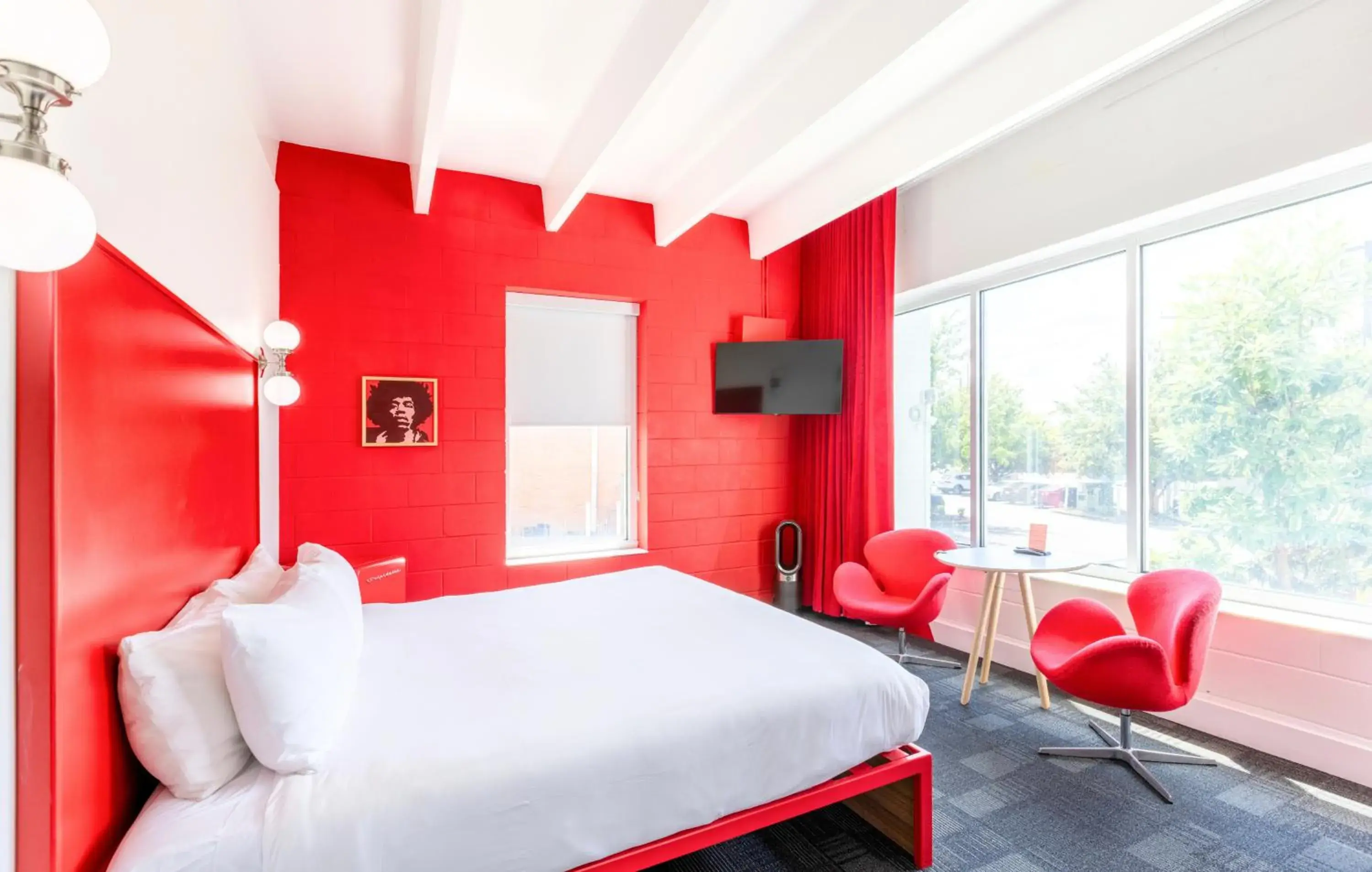 Bed in The Gallatin Bed in The Gallatin