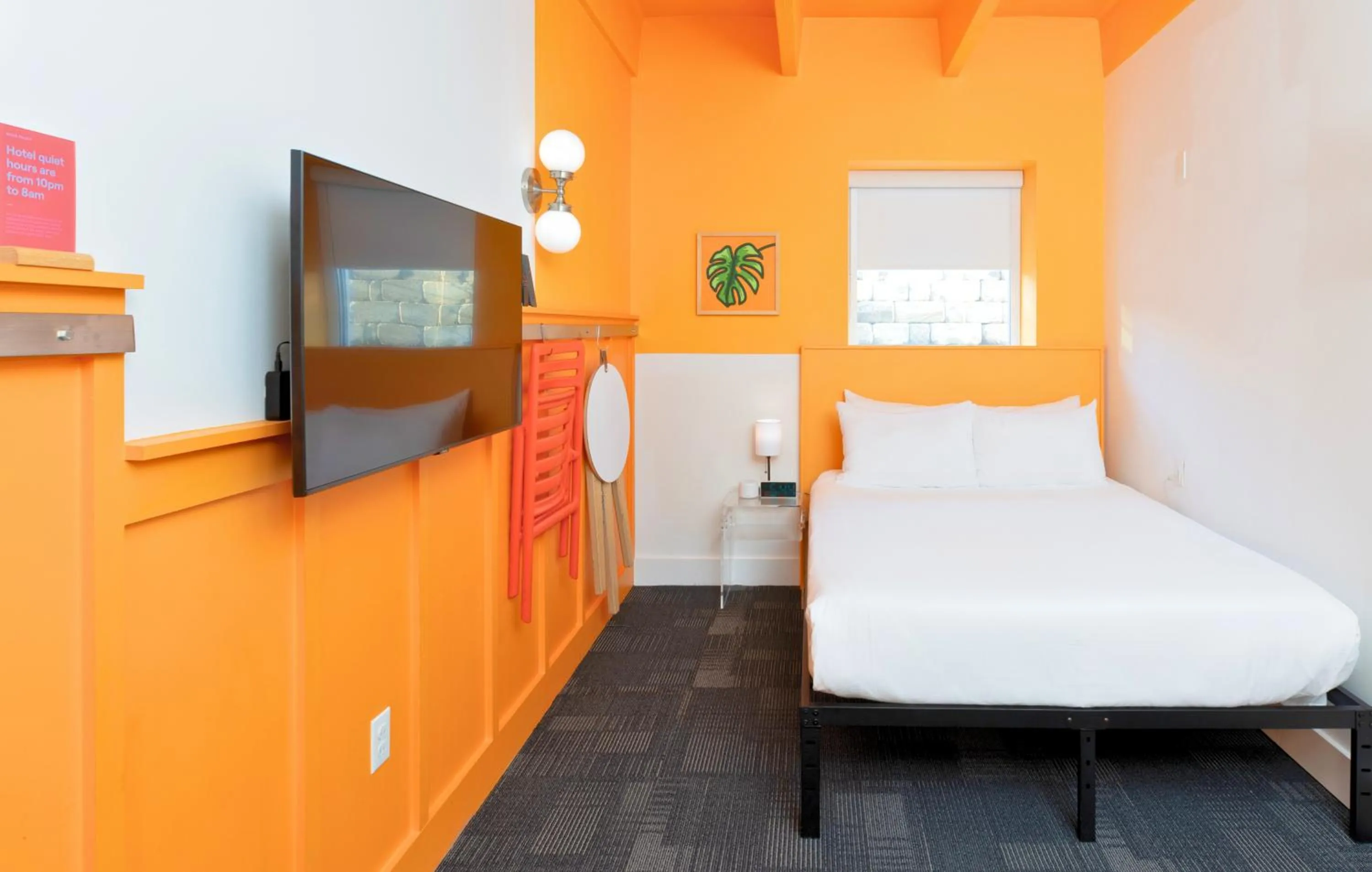 Bedroom, Bed in The Gallatin