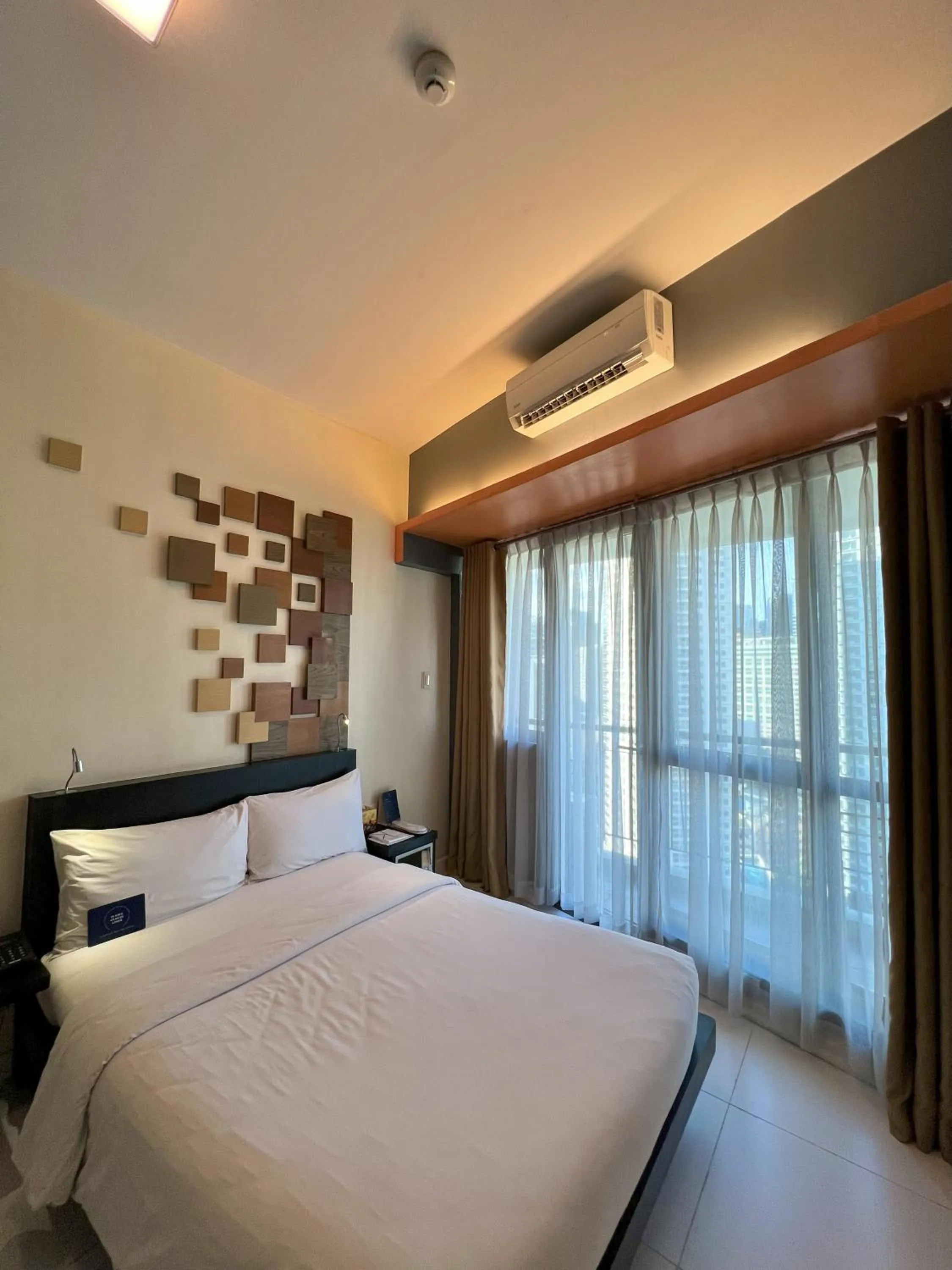 Bed in KL Serviced Residences Managed by HII