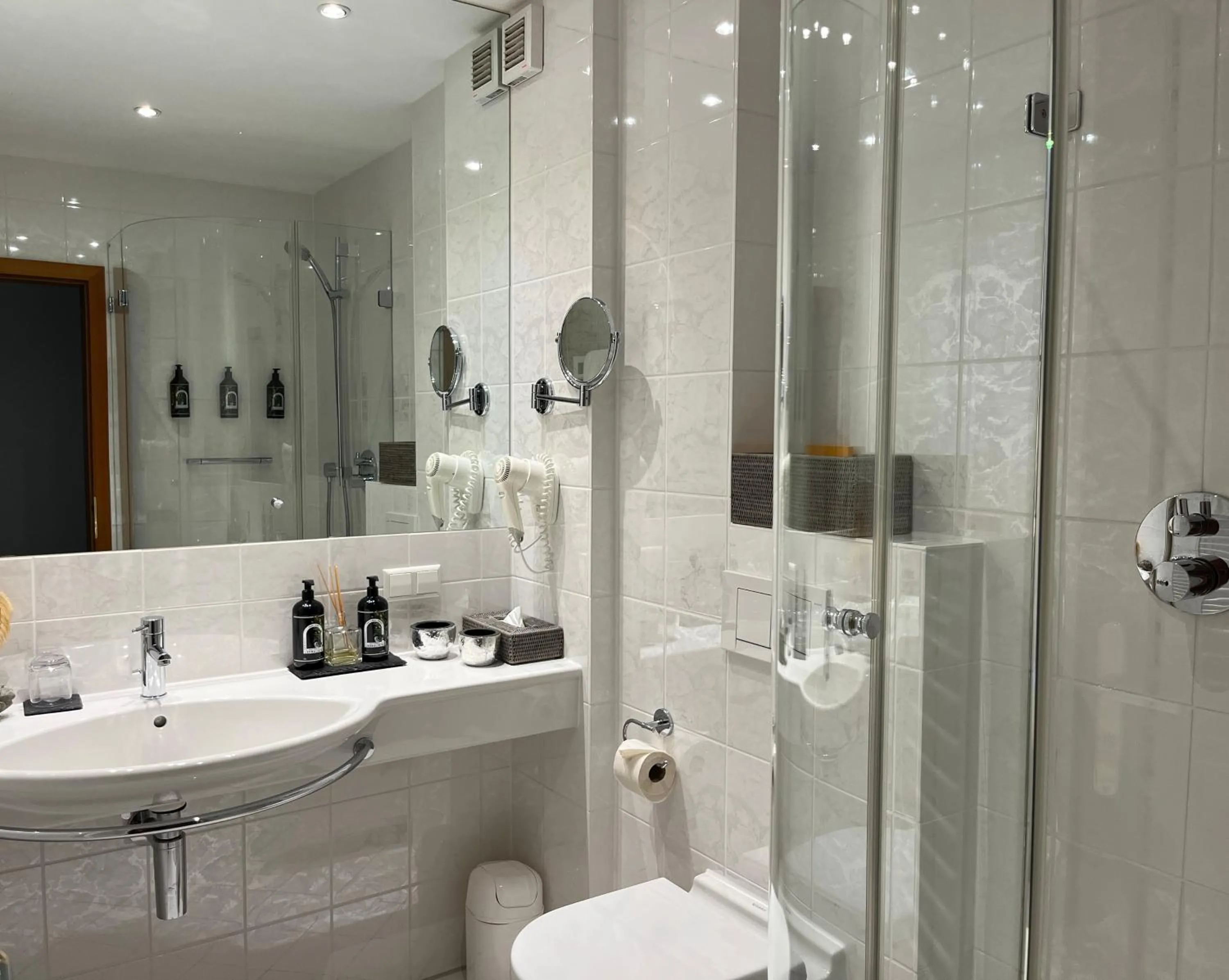 Bathroom in Hotel Schlossberg