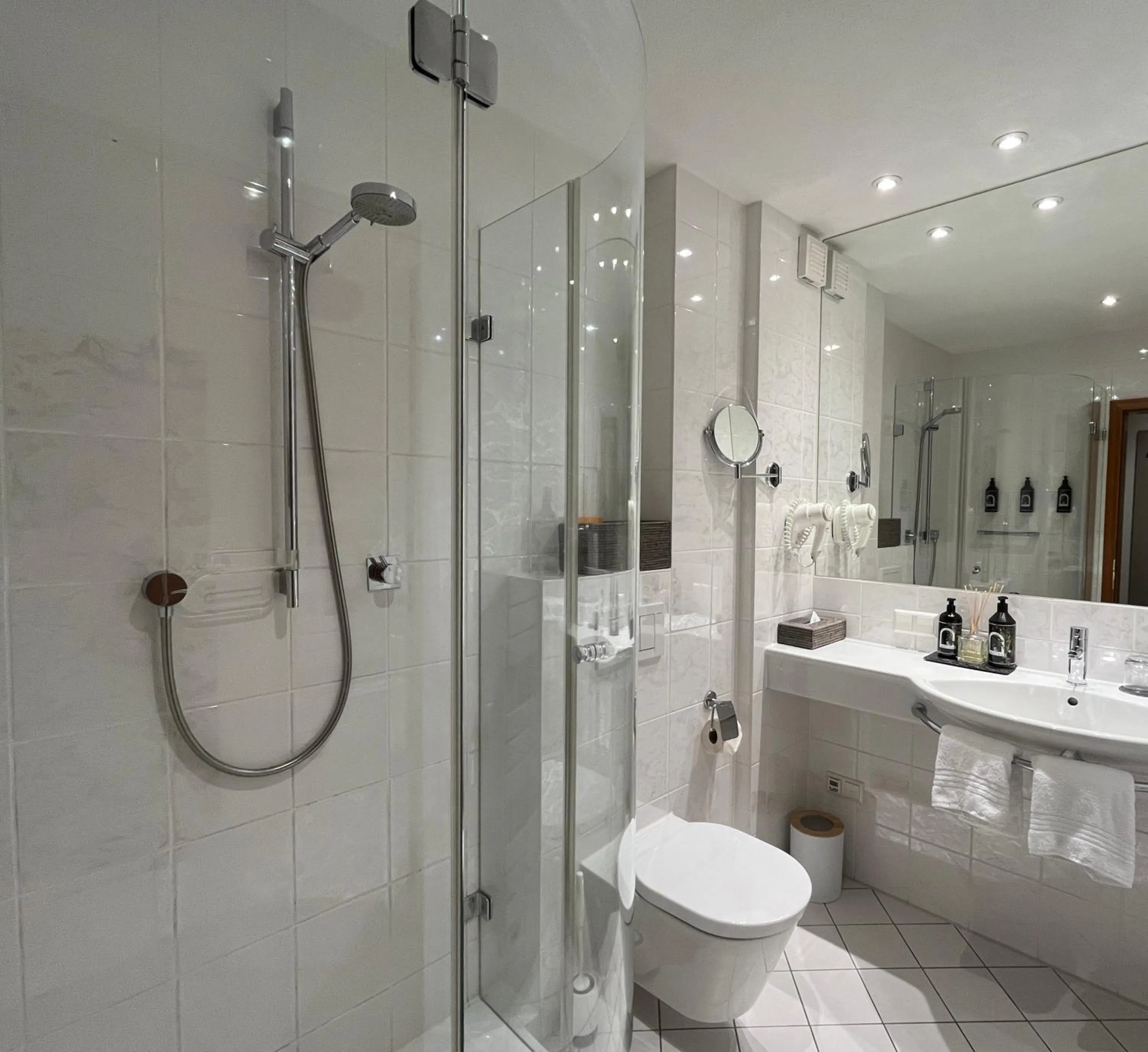 Bathroom in Hotel Schlossberg