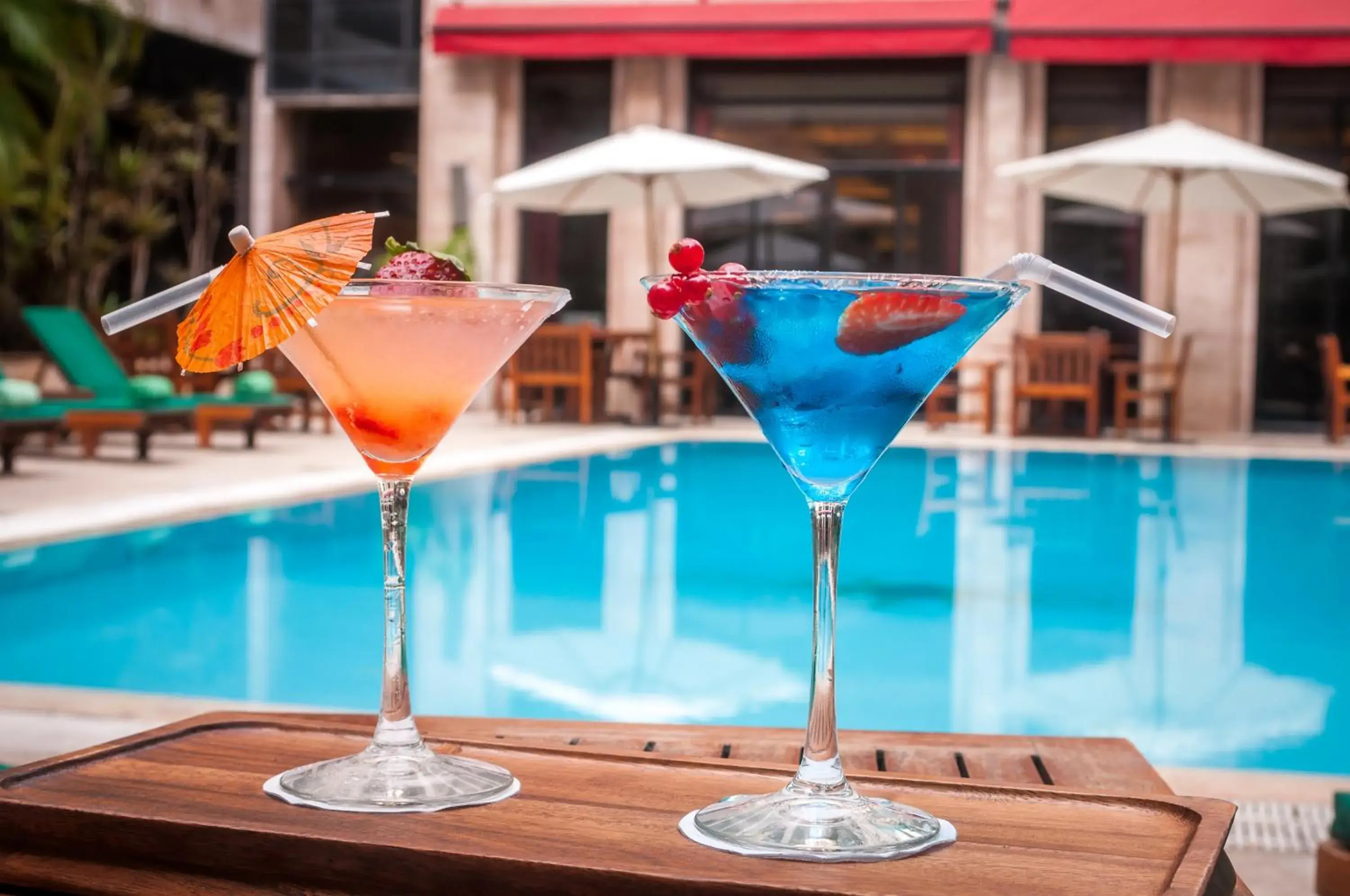 Swimming pool in Le Commodore Hotel Swimming pool in Le Commodore Hotel