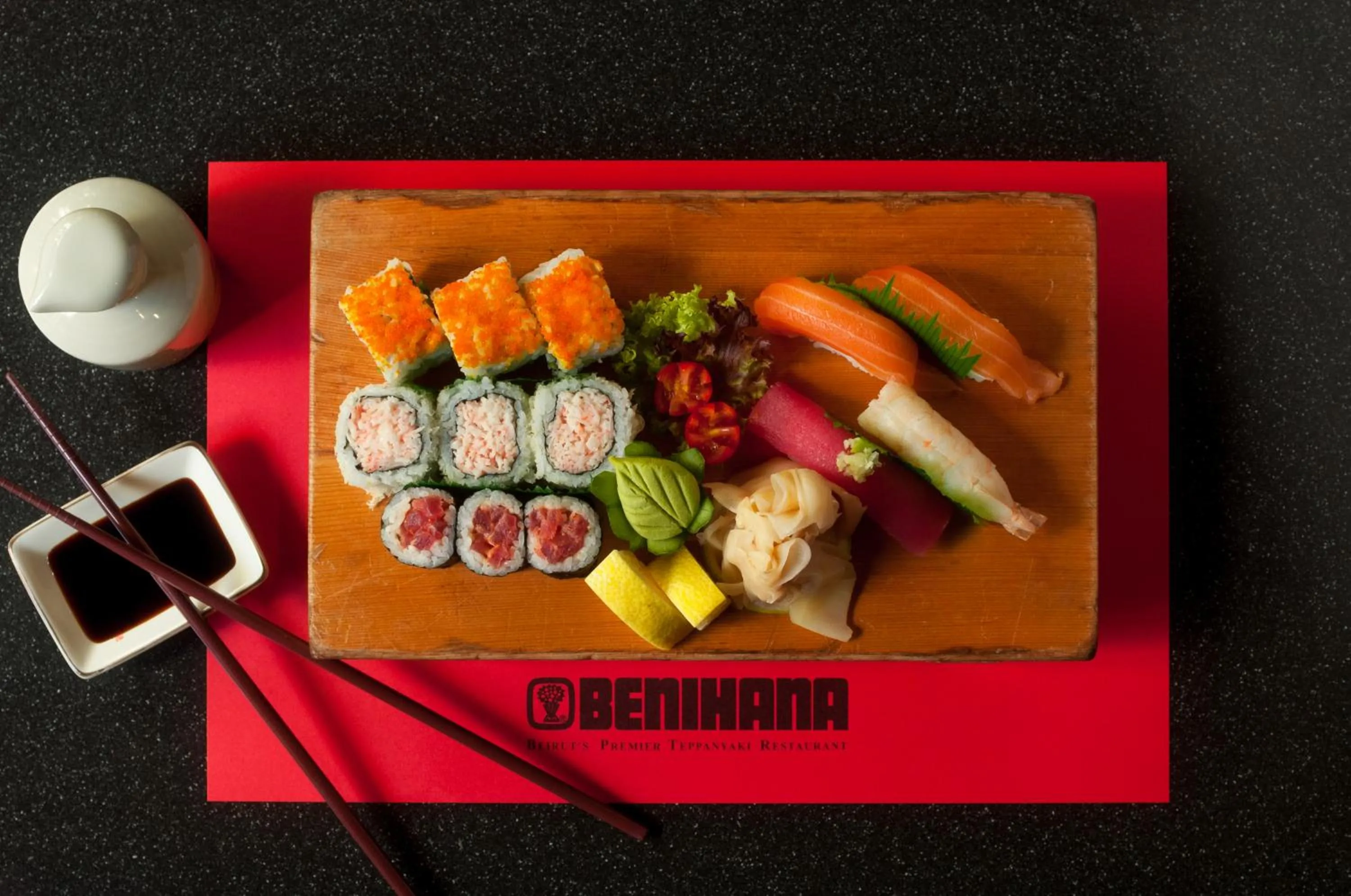 Food and drinks in Le Commodore Hotel