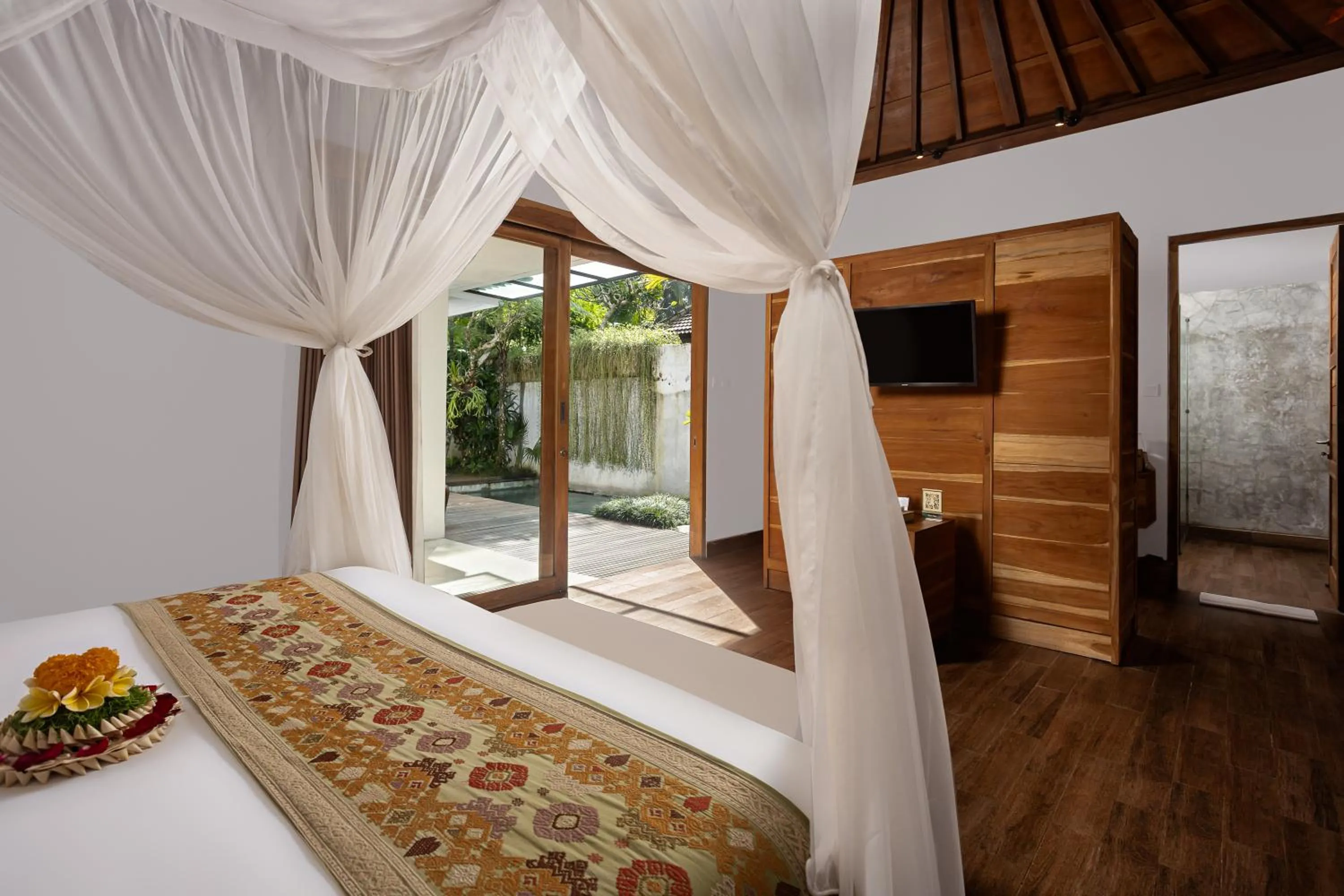 Bed in Reswaha Villas by GenuineHost