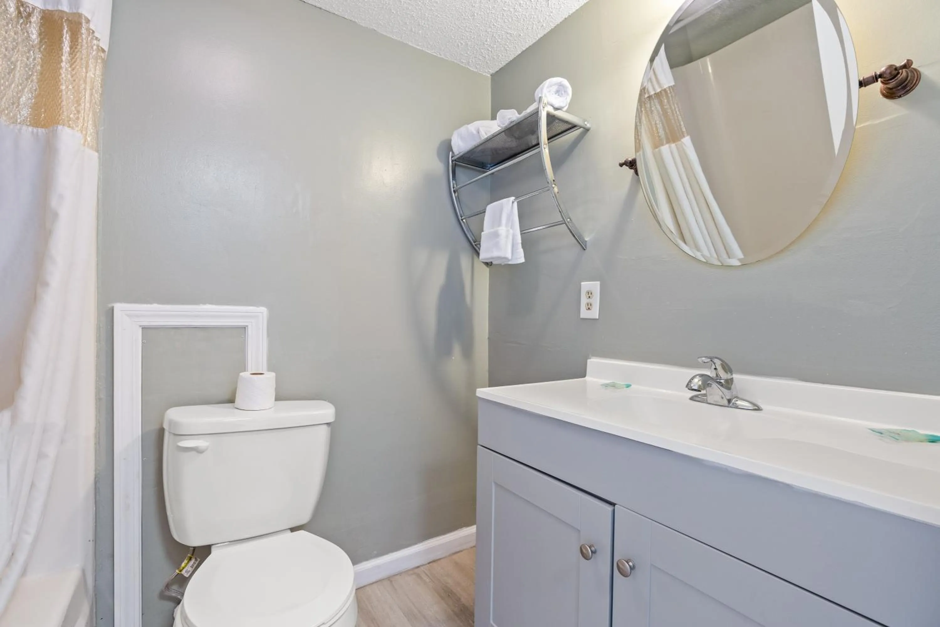 Bathroom in The Anchor Hotel