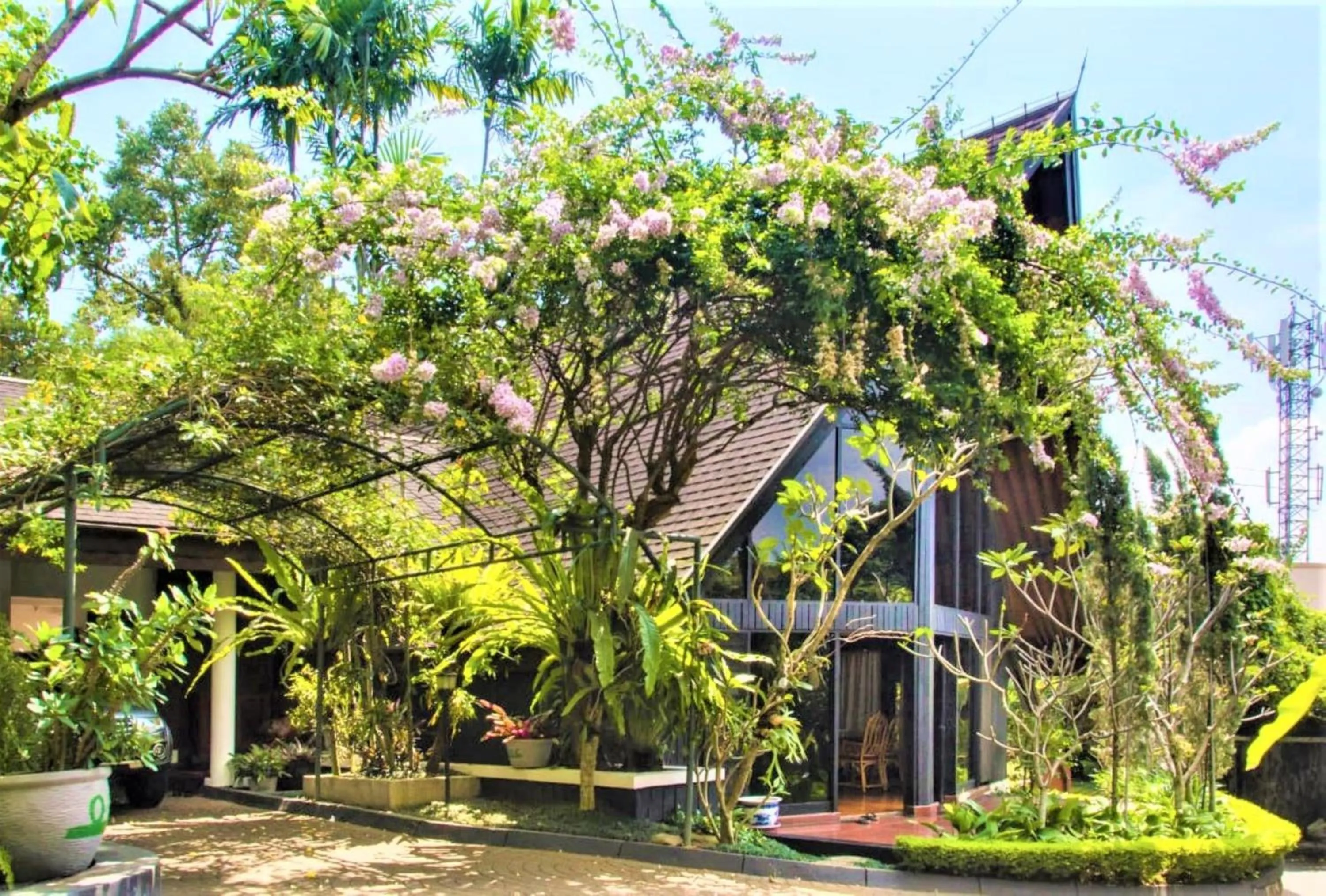 Property building in OBC Villa