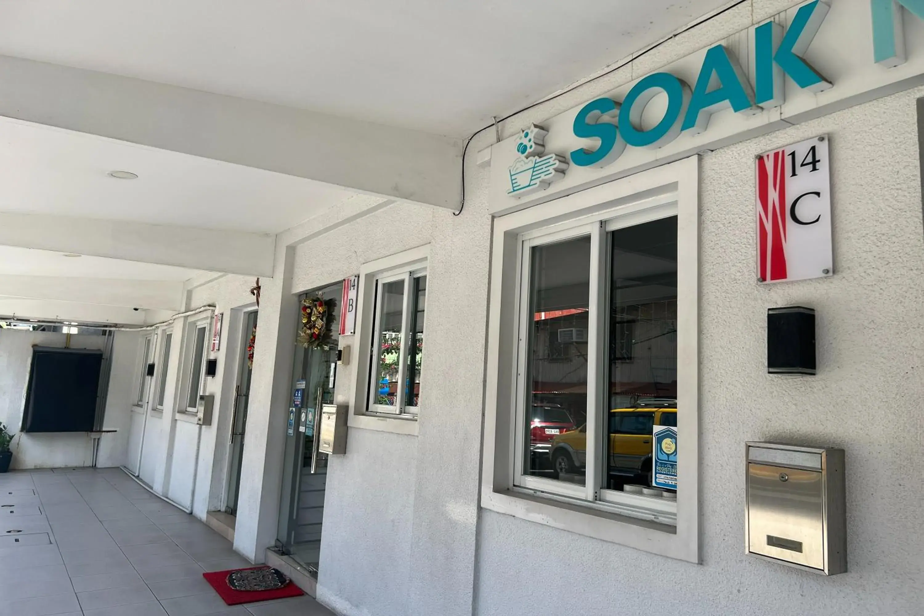 Facade/entrance in Khotel near T3 Airport Facade/entrance in Khotel near T3 Airport