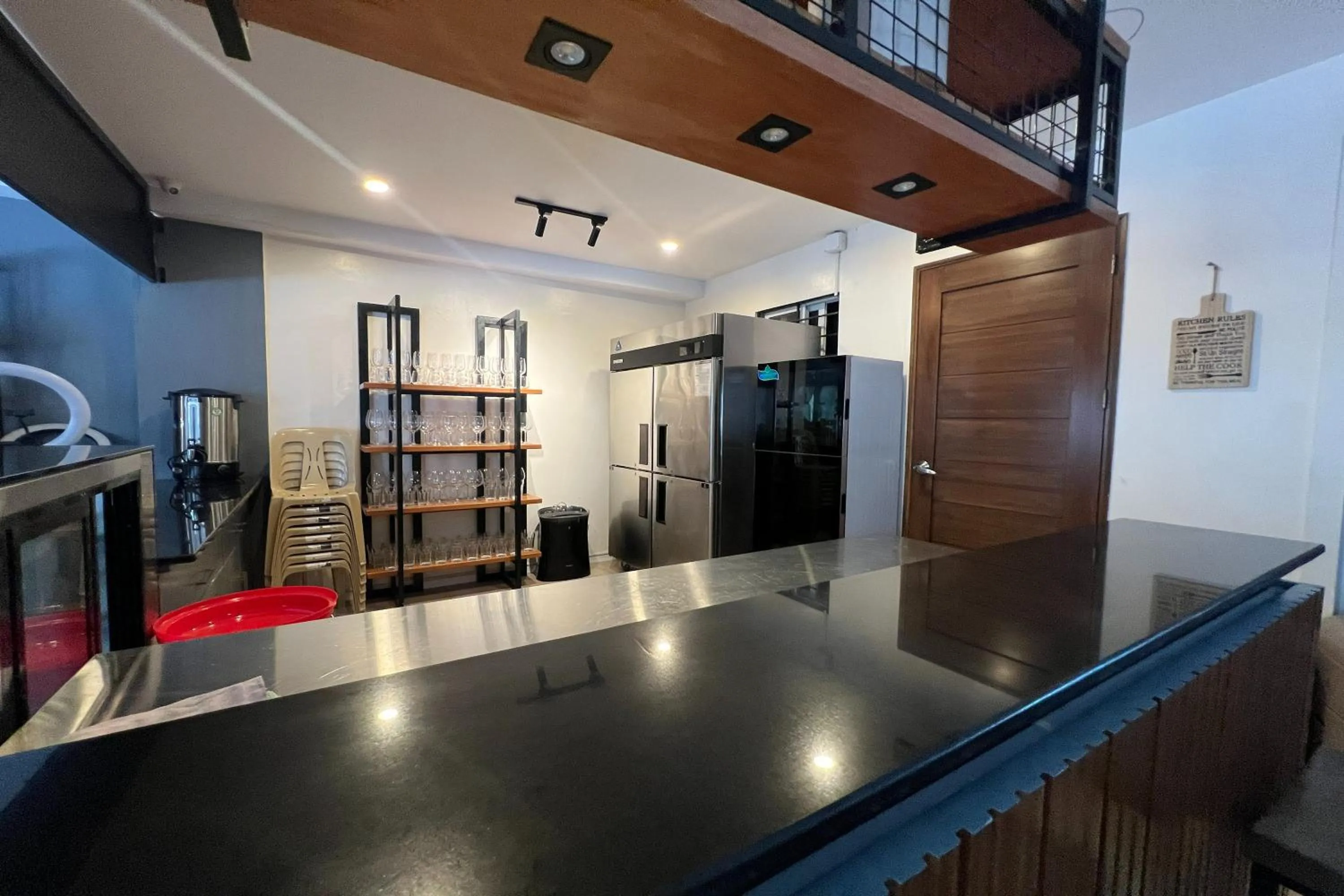 Kitchen or kitchenette in Khotel near T3 Airport