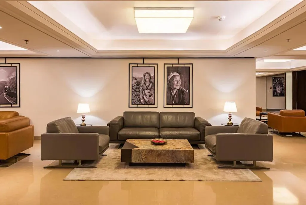 Seating area in Udaan Himalayan Suites and Spa