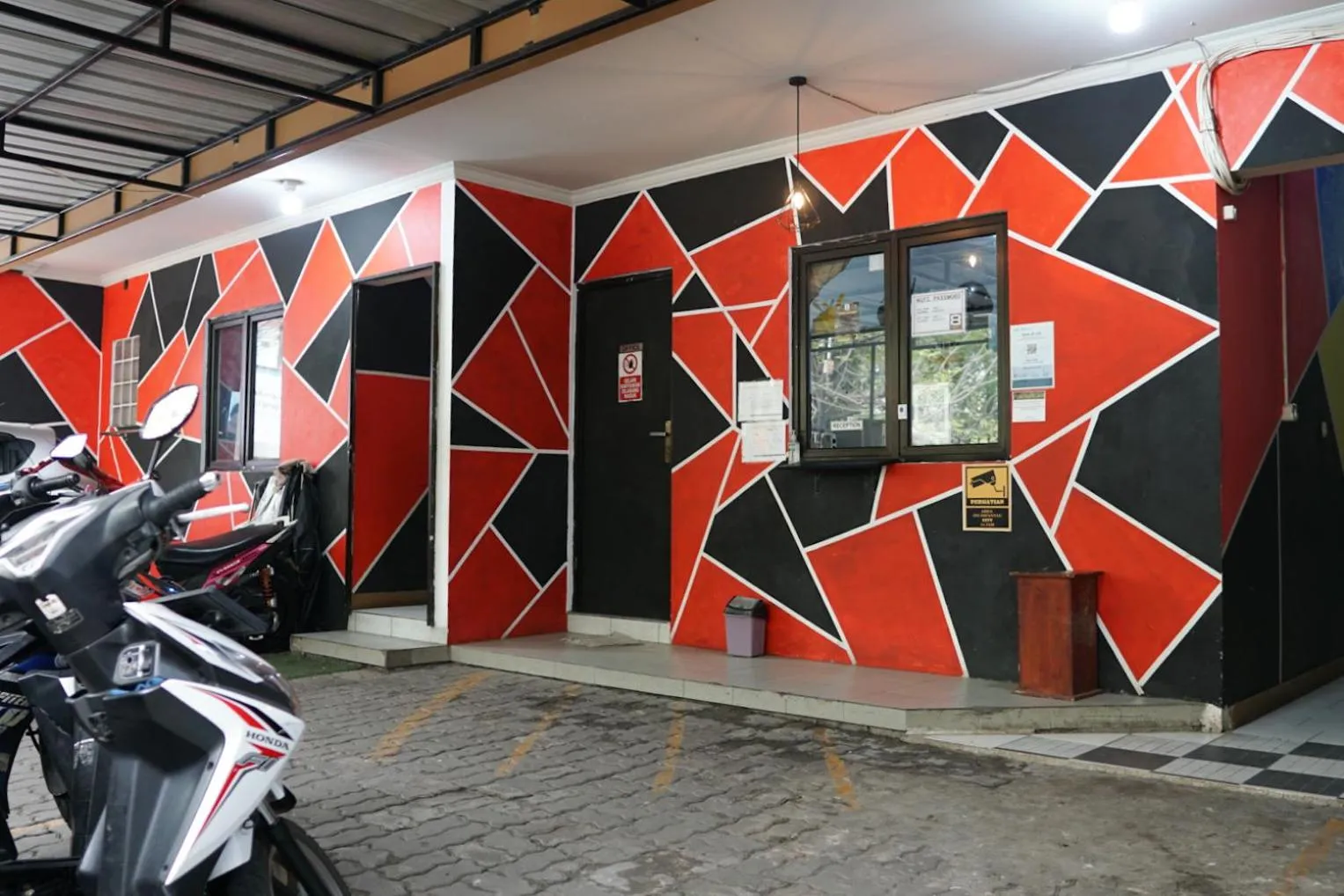 Property building in Cosmo Tanjung Duren Mitra RedDoorz