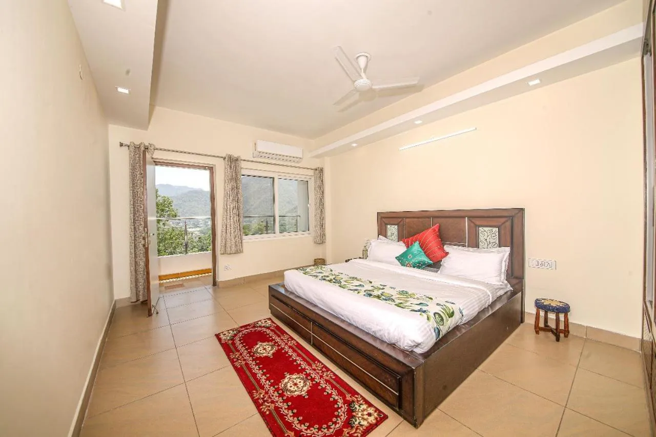 Bed in Golden Healing Journeys Homestay