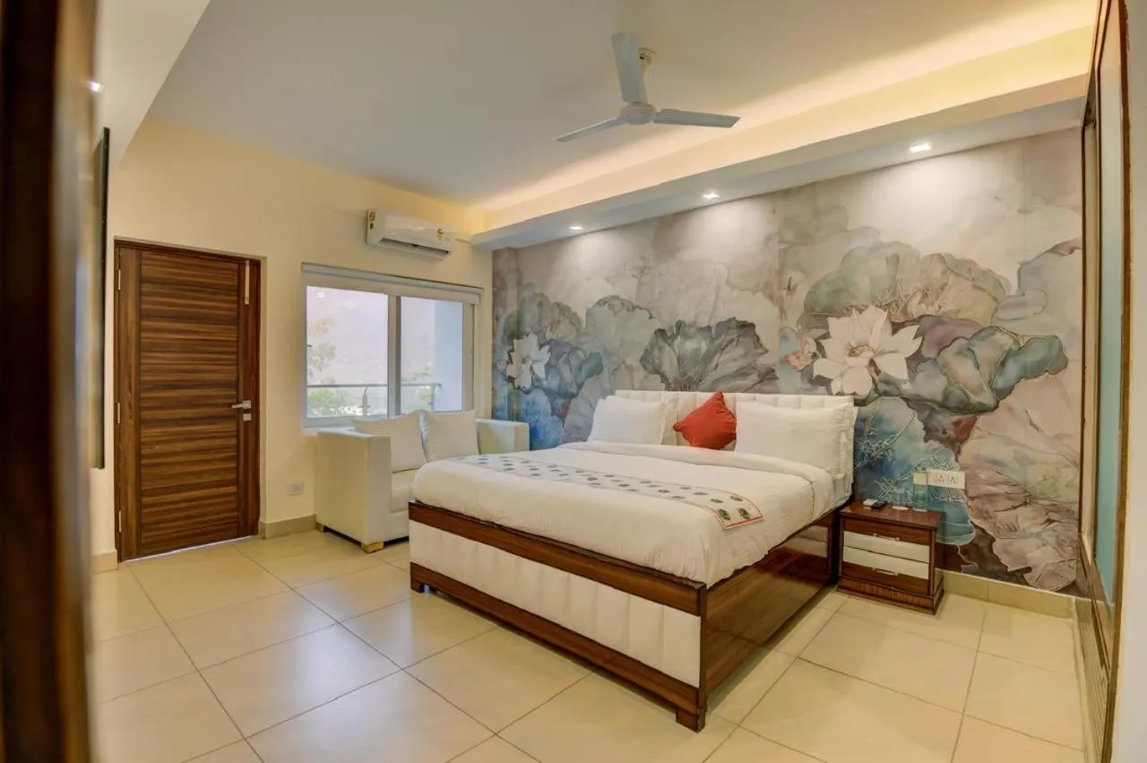 Bed in Golden Healing Journeys Homestay