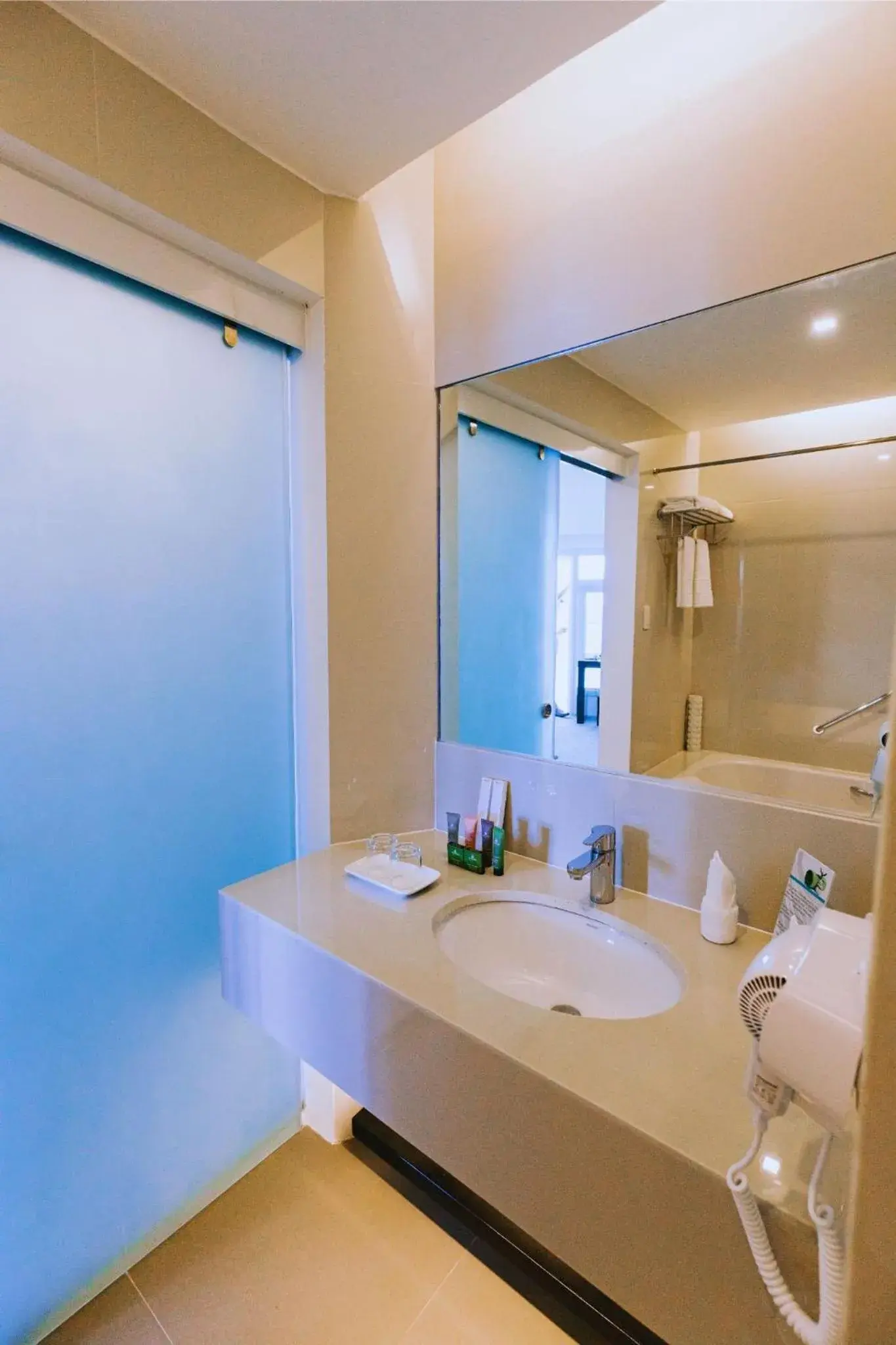 Bathroom in Arterra Seaview Resort Bathroom in Arterra Seaview Resort