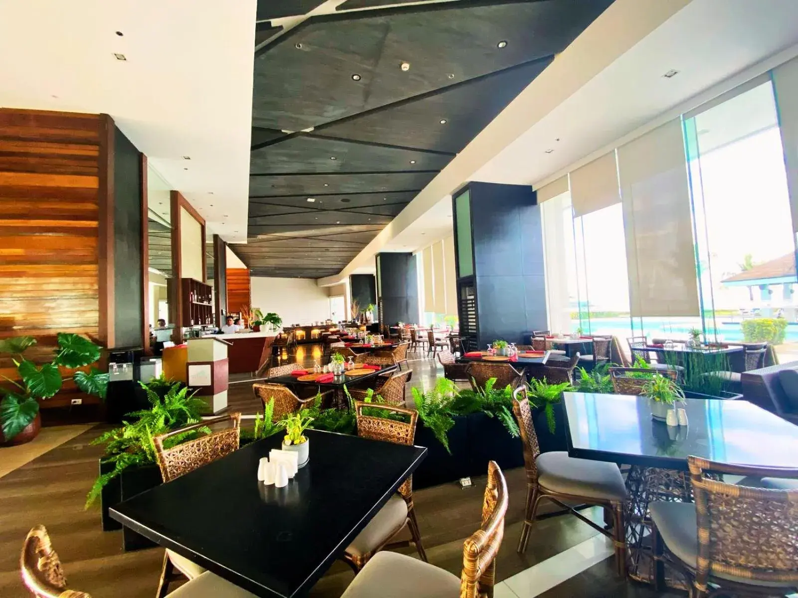 Restaurant/places to eat in Arterra Seaview Resort Restaurant/places to eat in Arterra Seaview Resort