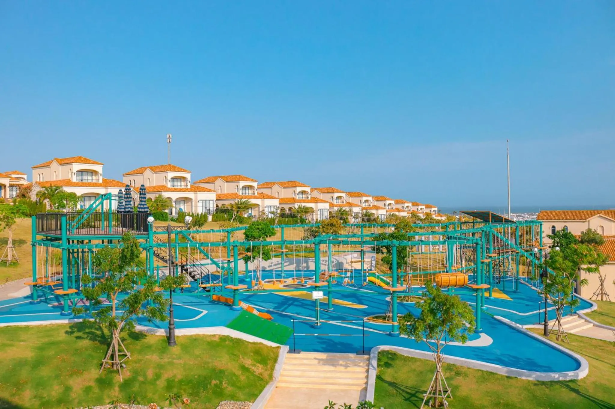 Activities in Centara Mirage Resort Mui Ne