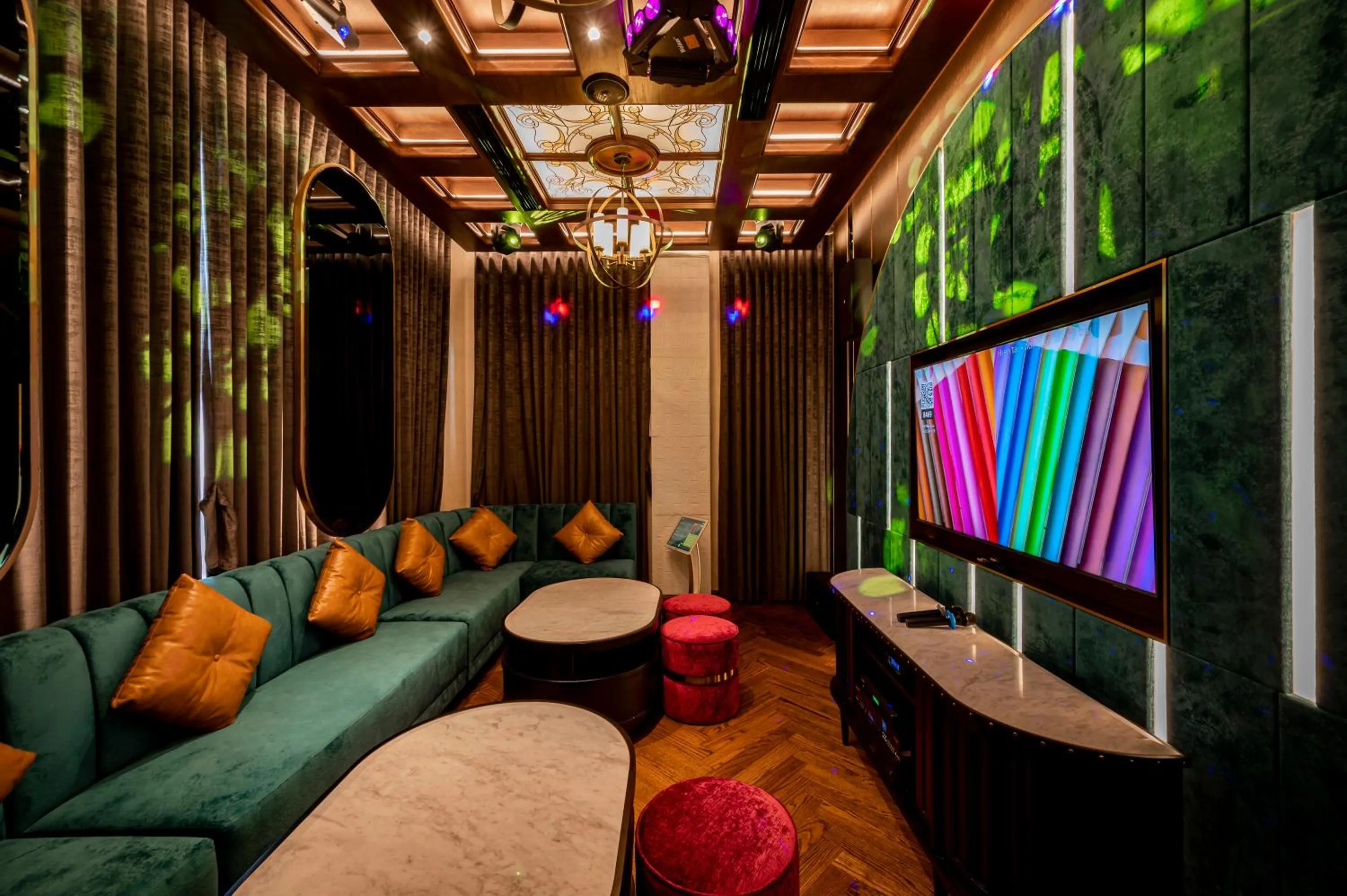 Karaoke in Centara Mirage Resort Mui Ne