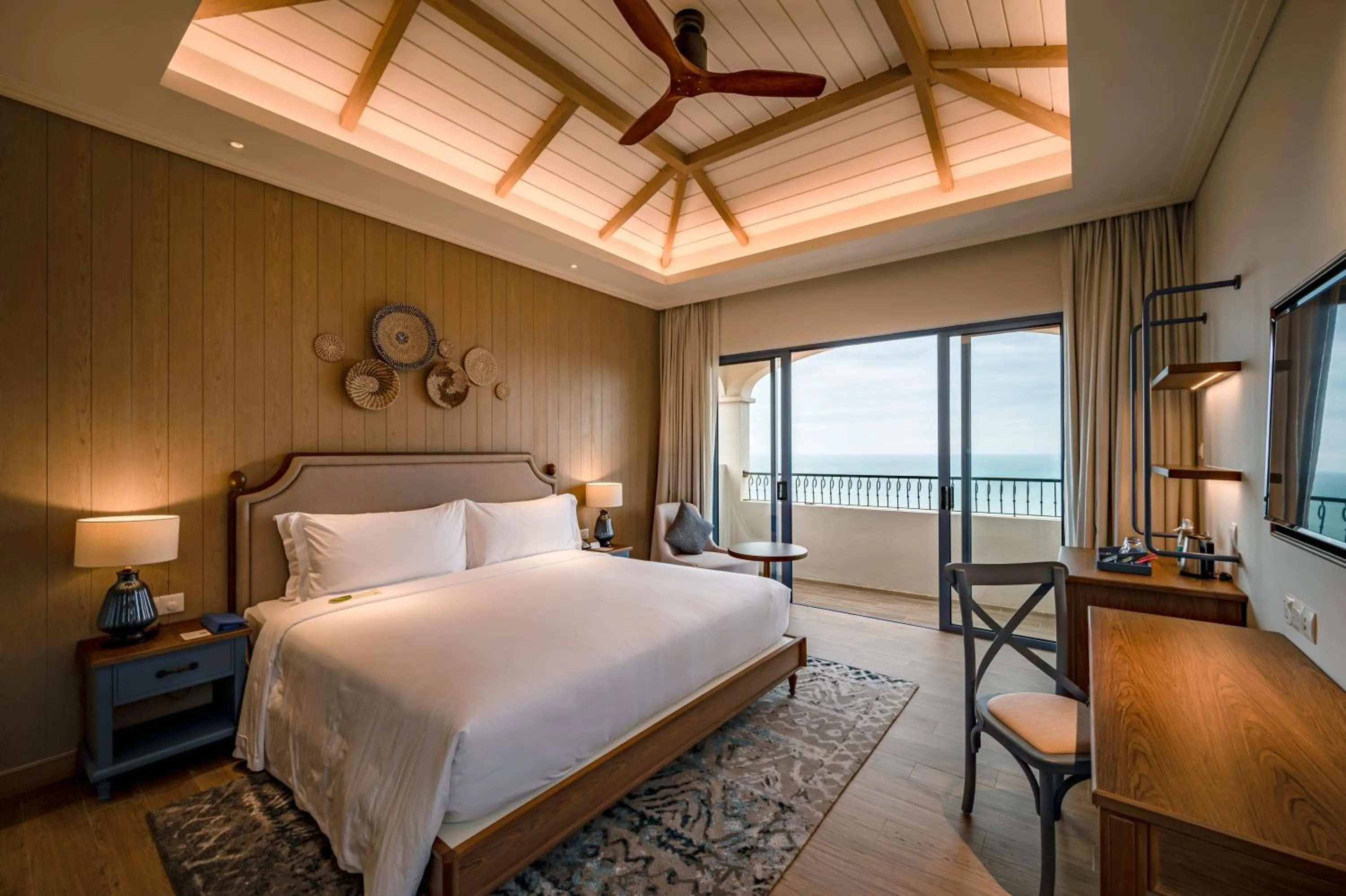 Bed in Centara Mirage Resort Mui Ne