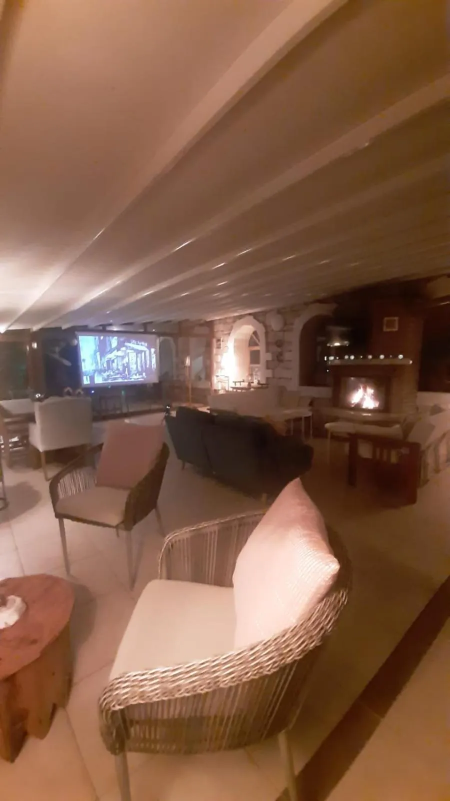 flat iron in Swiss Eviniz Hotel