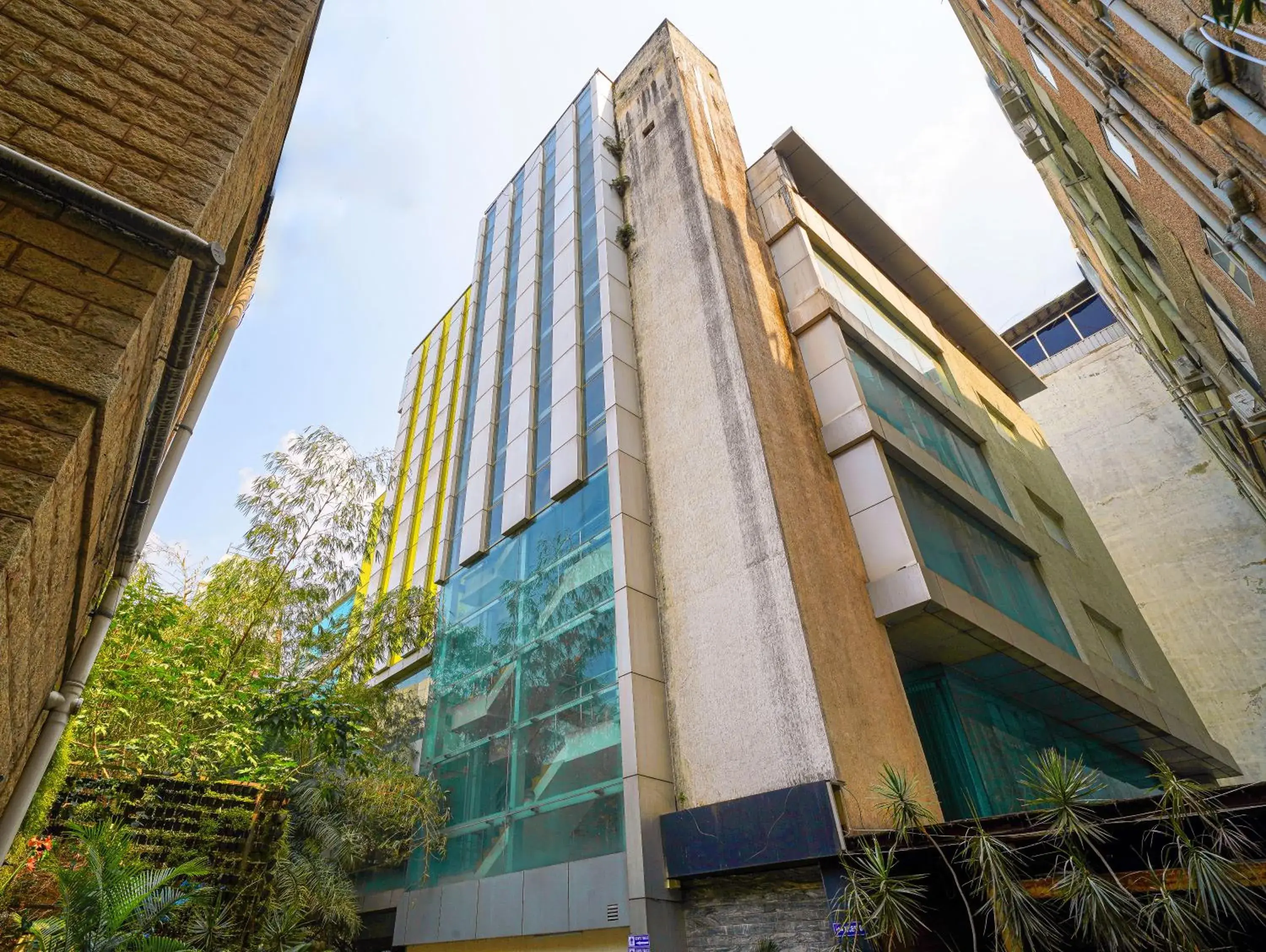 Property building in Olive Hotel MG Road Dunsvirk Inn by Embassy Group Property building in Olive Hotel MG Road Dunsvirk Inn by Embassy Group