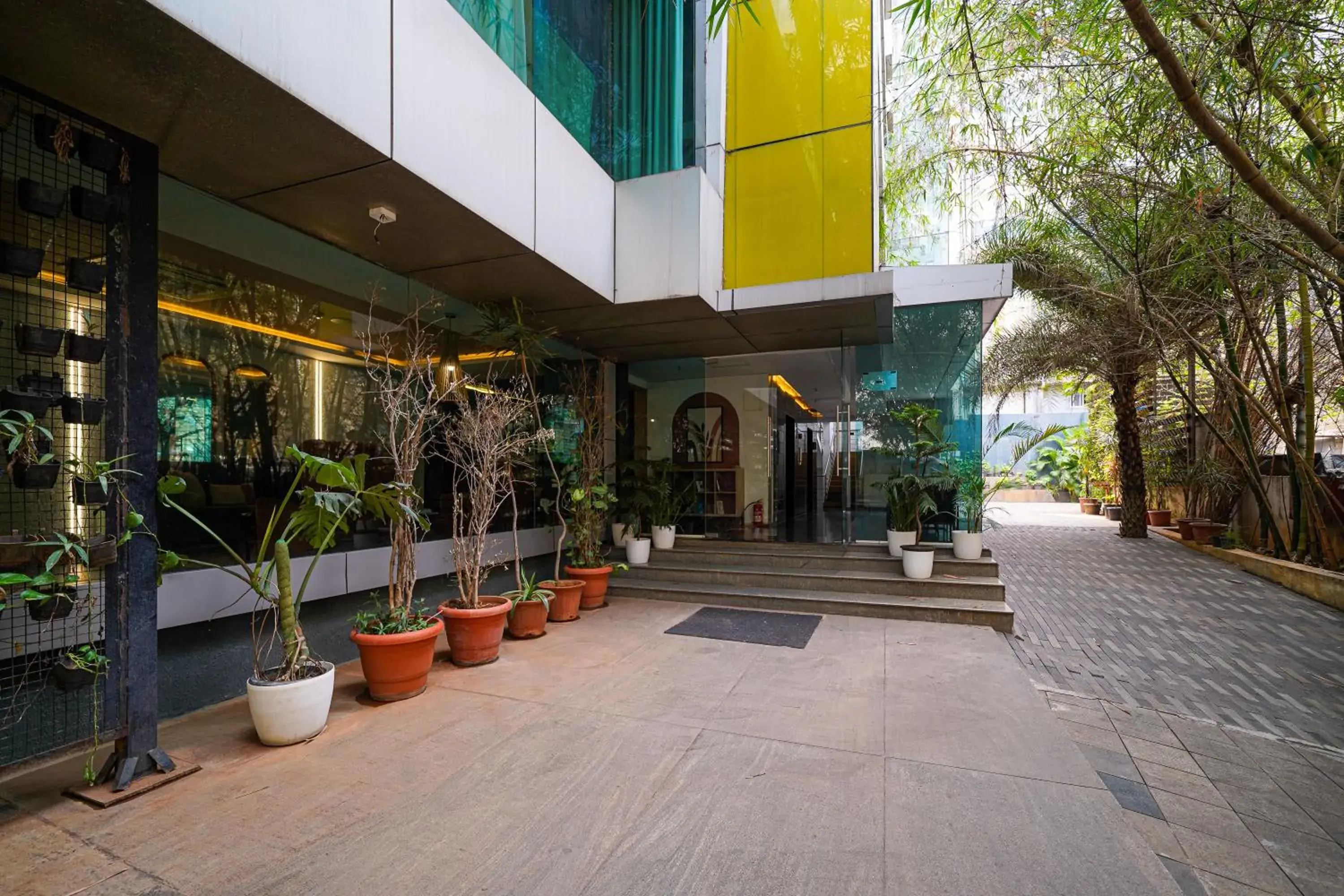 Property building in Olive Hotel MG Road Dunsvirk Inn by Embassy Group Property building in Olive Hotel MG Road Dunsvirk Inn by Embassy Group