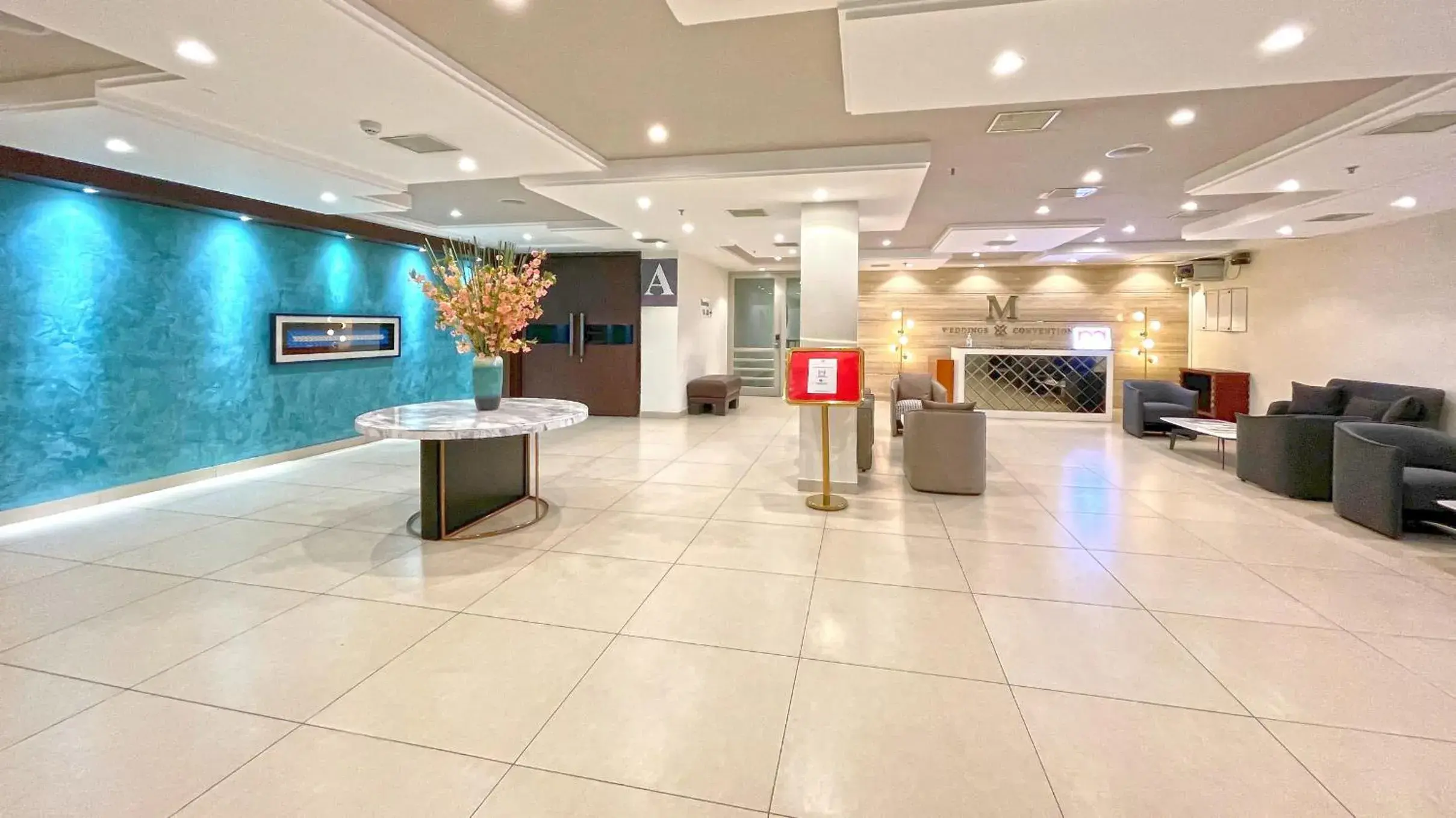Lobby or reception in M Stays Lobby or reception in M Stays