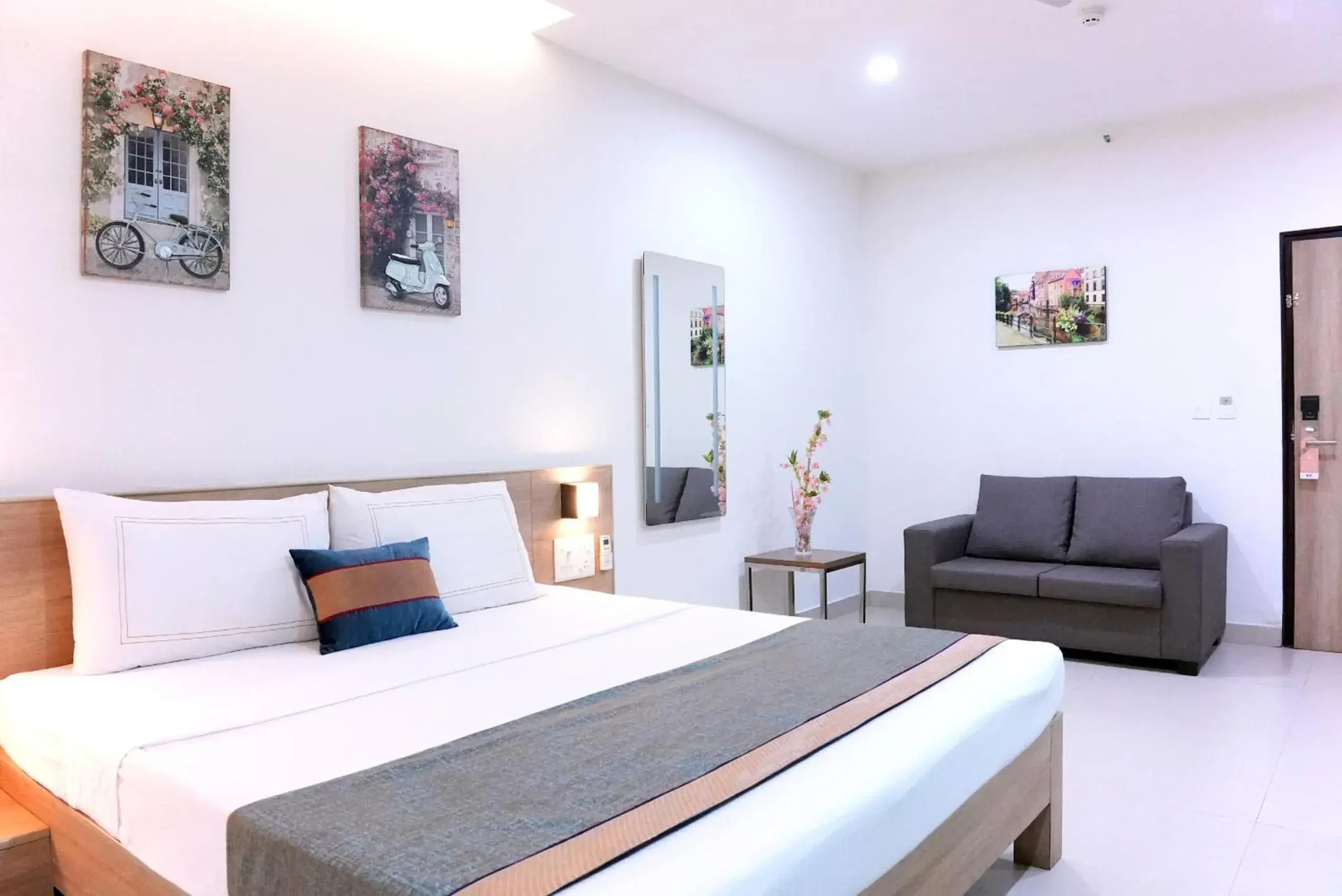 Bed in M Stays Bed in M Stays