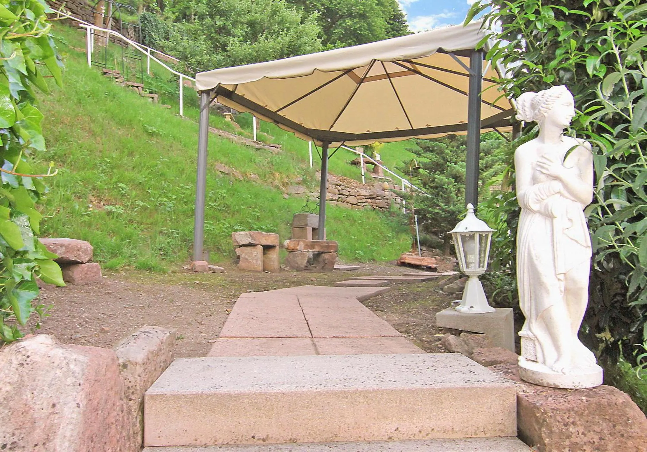 Garden view in Hotel Weingärtner