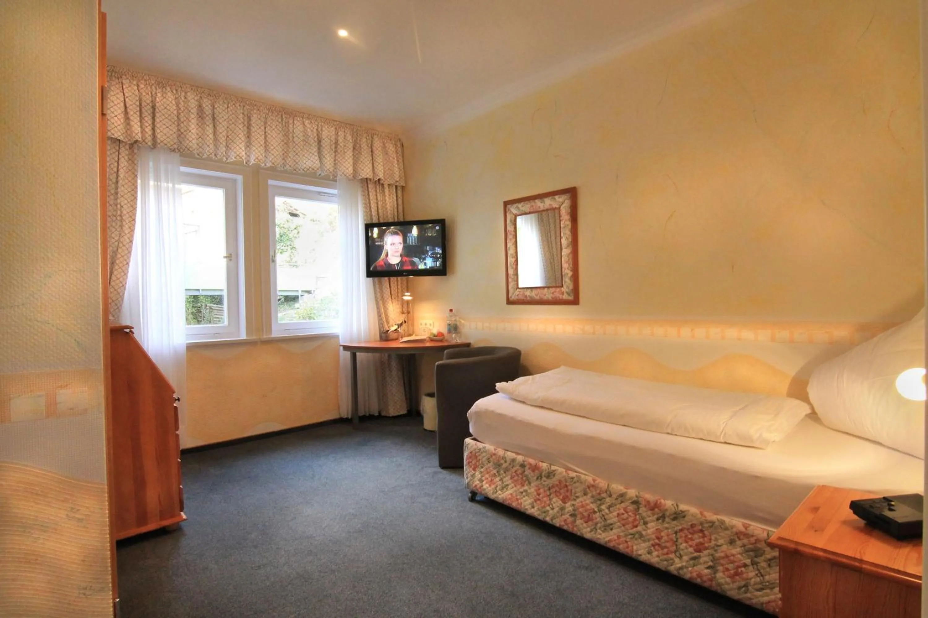 Photo of the whole room in Hotel Weingärtner