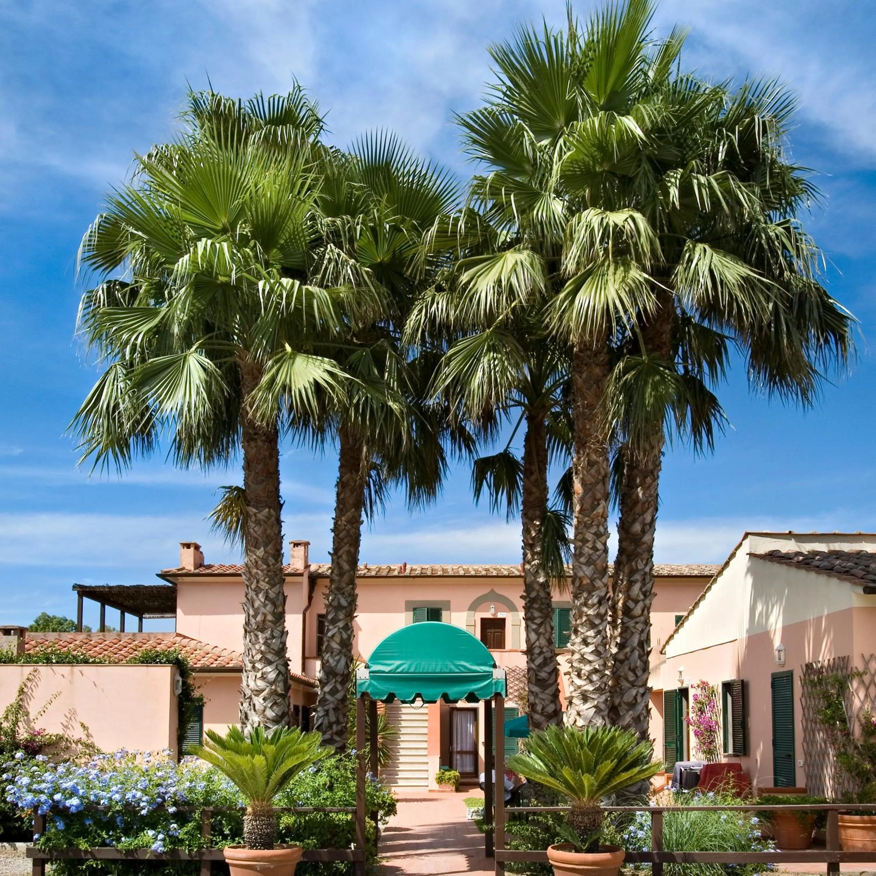 Property building in RESIDENCE TERME ISOLA D'ELBA SRL