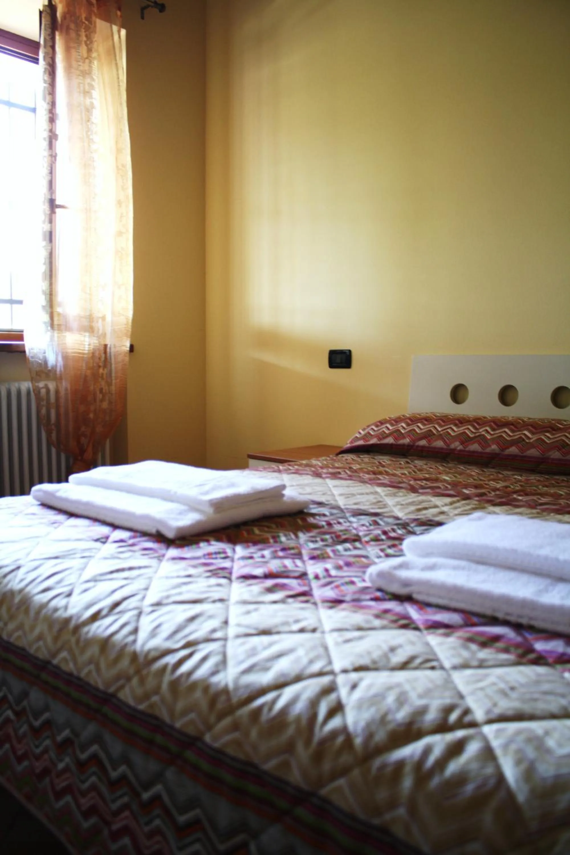 Bedroom, Bed in Bed&Wine