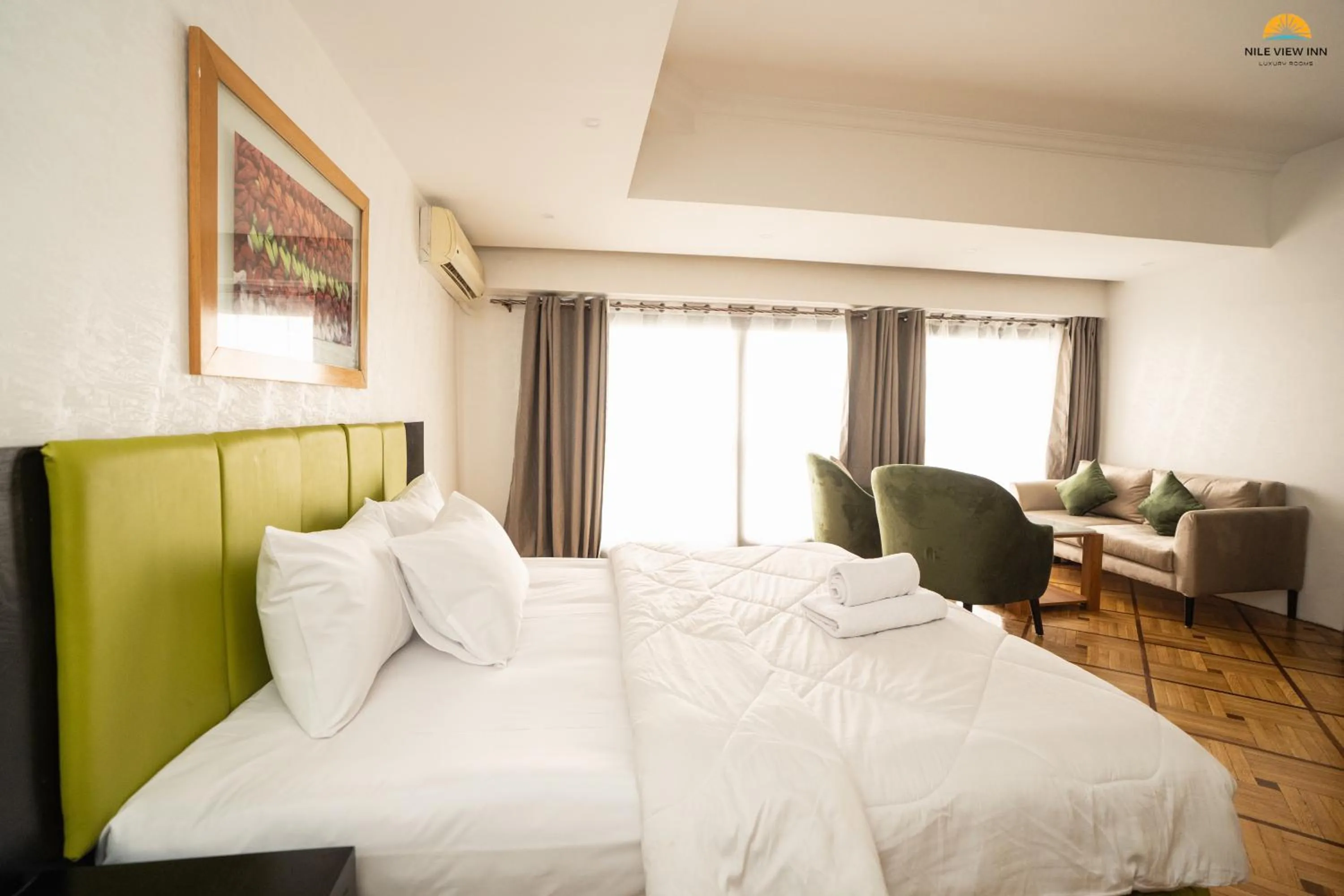 Superior Suite with Sea View in Nile View Inn