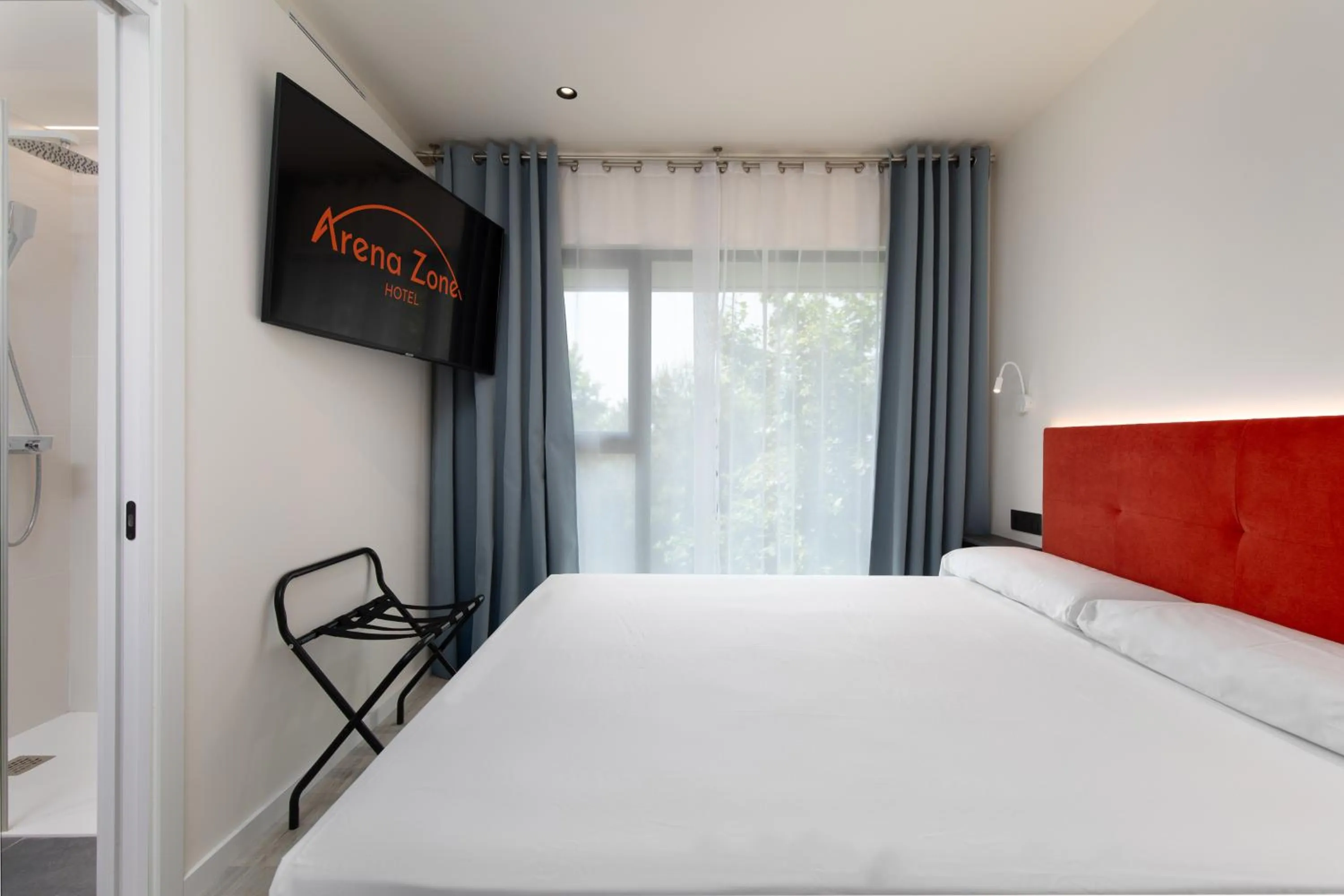 TV and multimedia, Bed in Arena Zone Hotel
