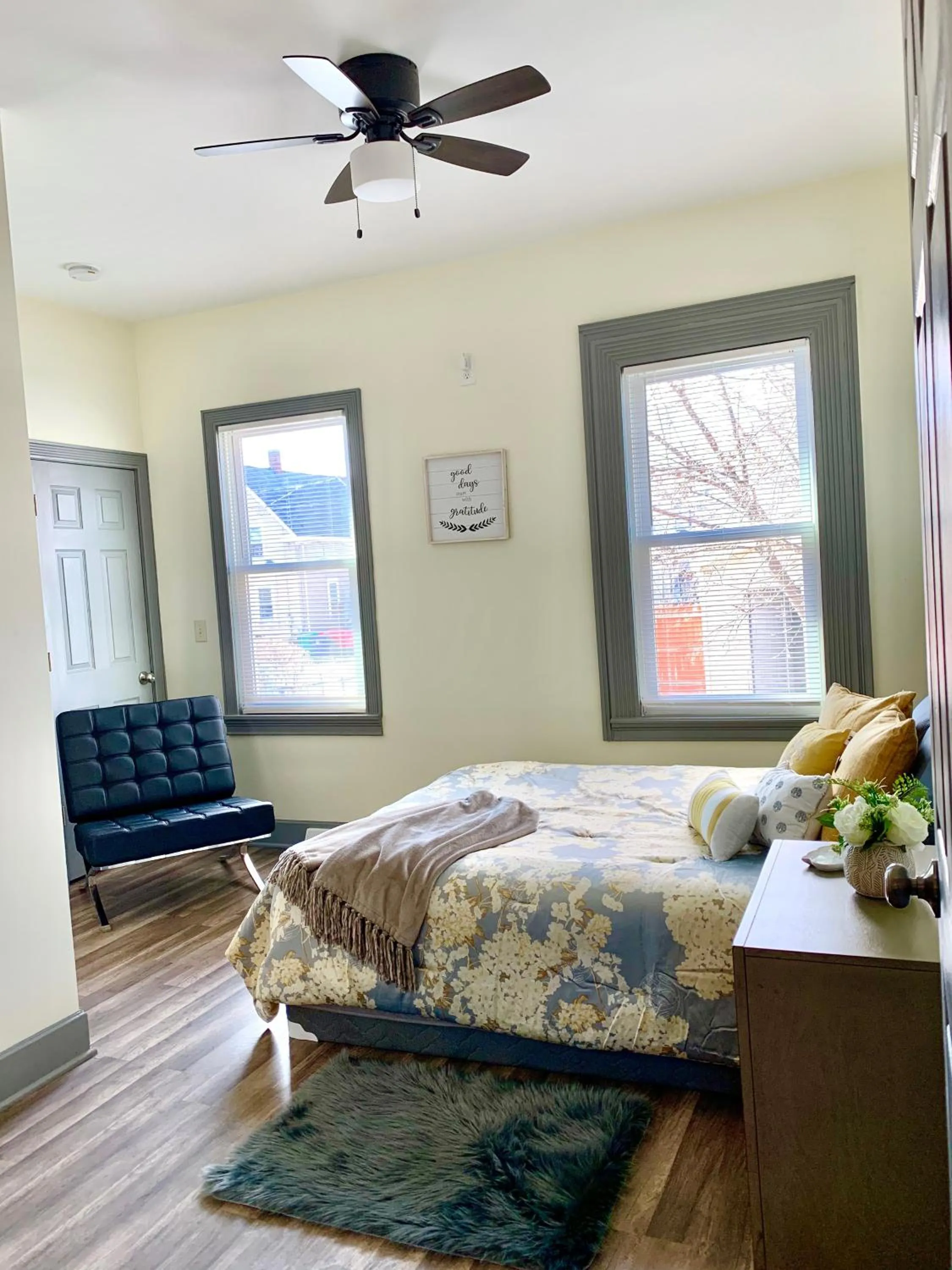 Bedroom, Bed in The Iron Scow - With Private Yard & Free Parking, Minutes From Falls & Casino by Niagara Hospitality