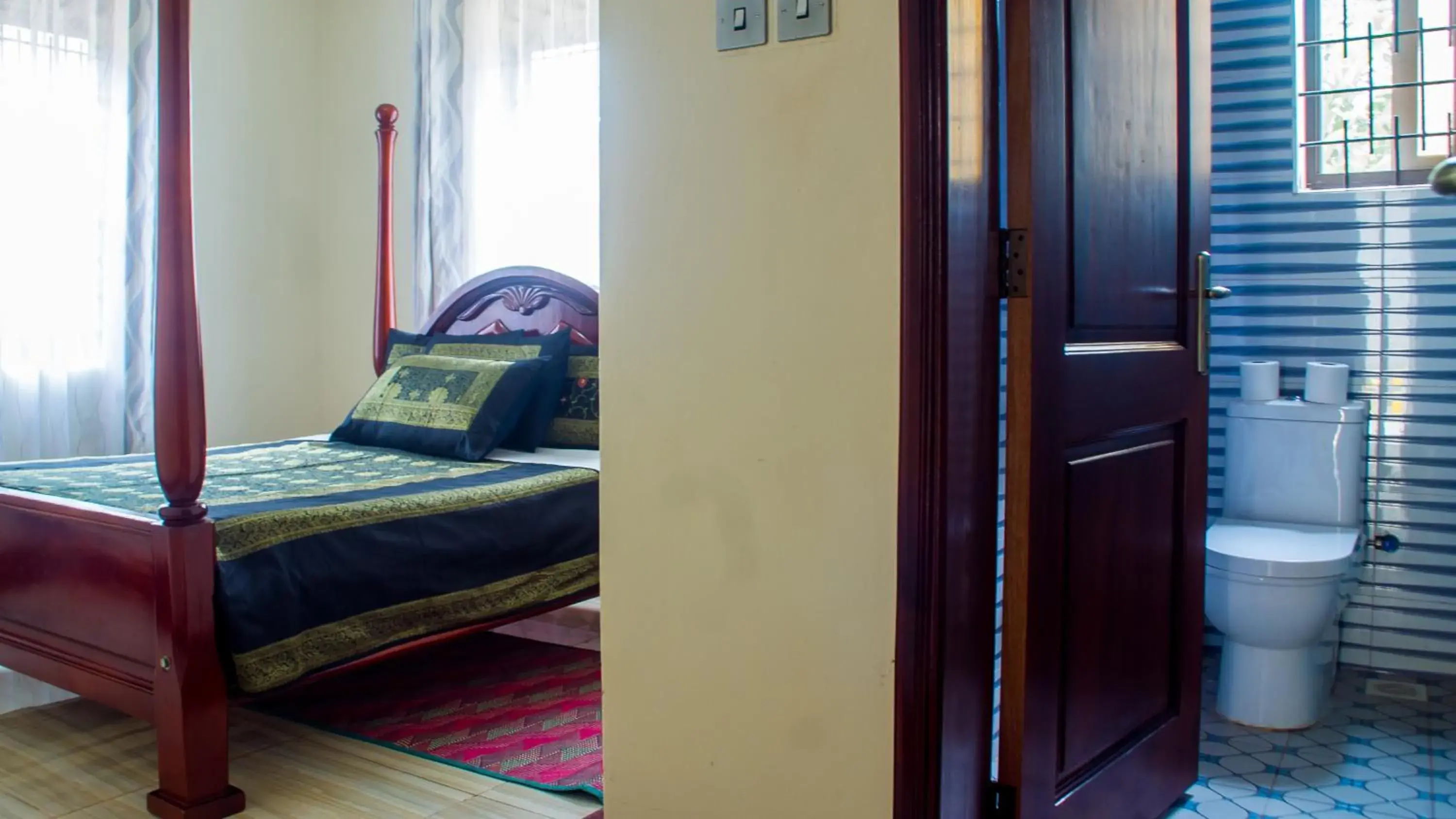 Bedroom in Bona Safari Villa Bunamwaya Bedroom in Bona Safari Villa Bunamwaya