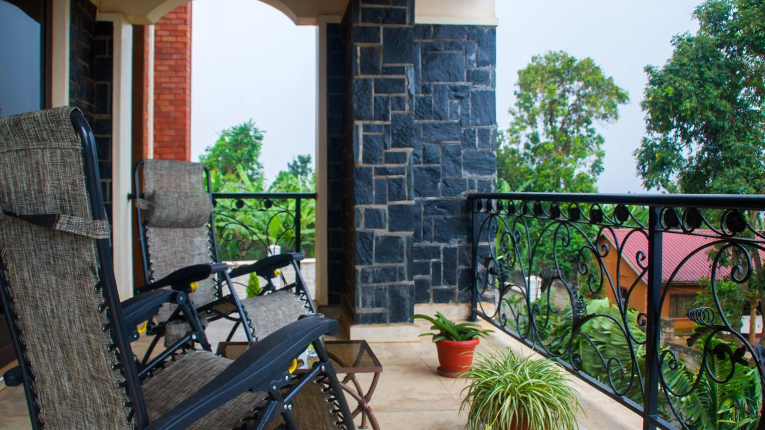 Patio in Bona Safari Villa Bunamwaya