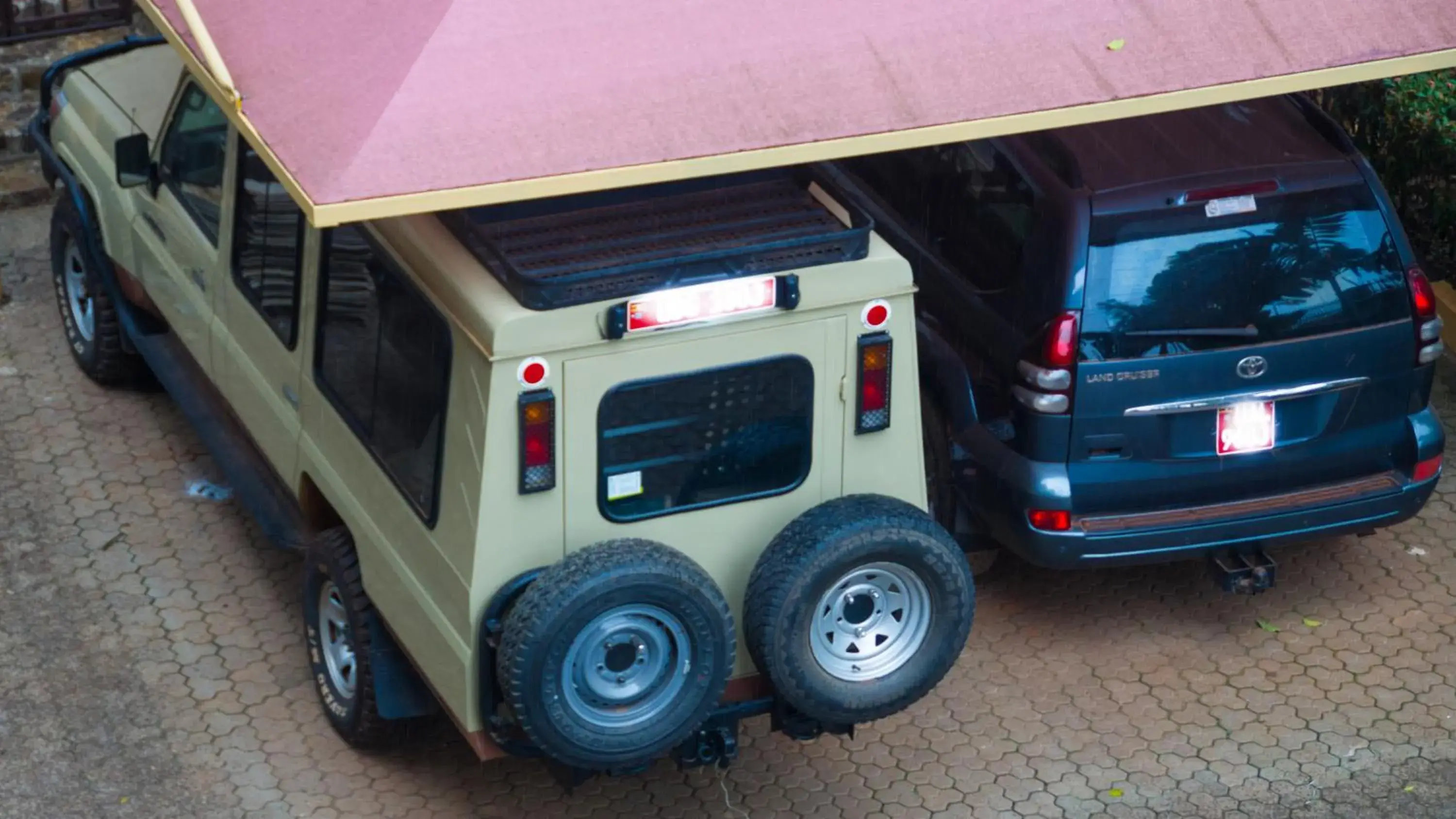 Property building in Bona Safari Villa Bunamwaya Property building in Bona Safari Villa Bunamwaya