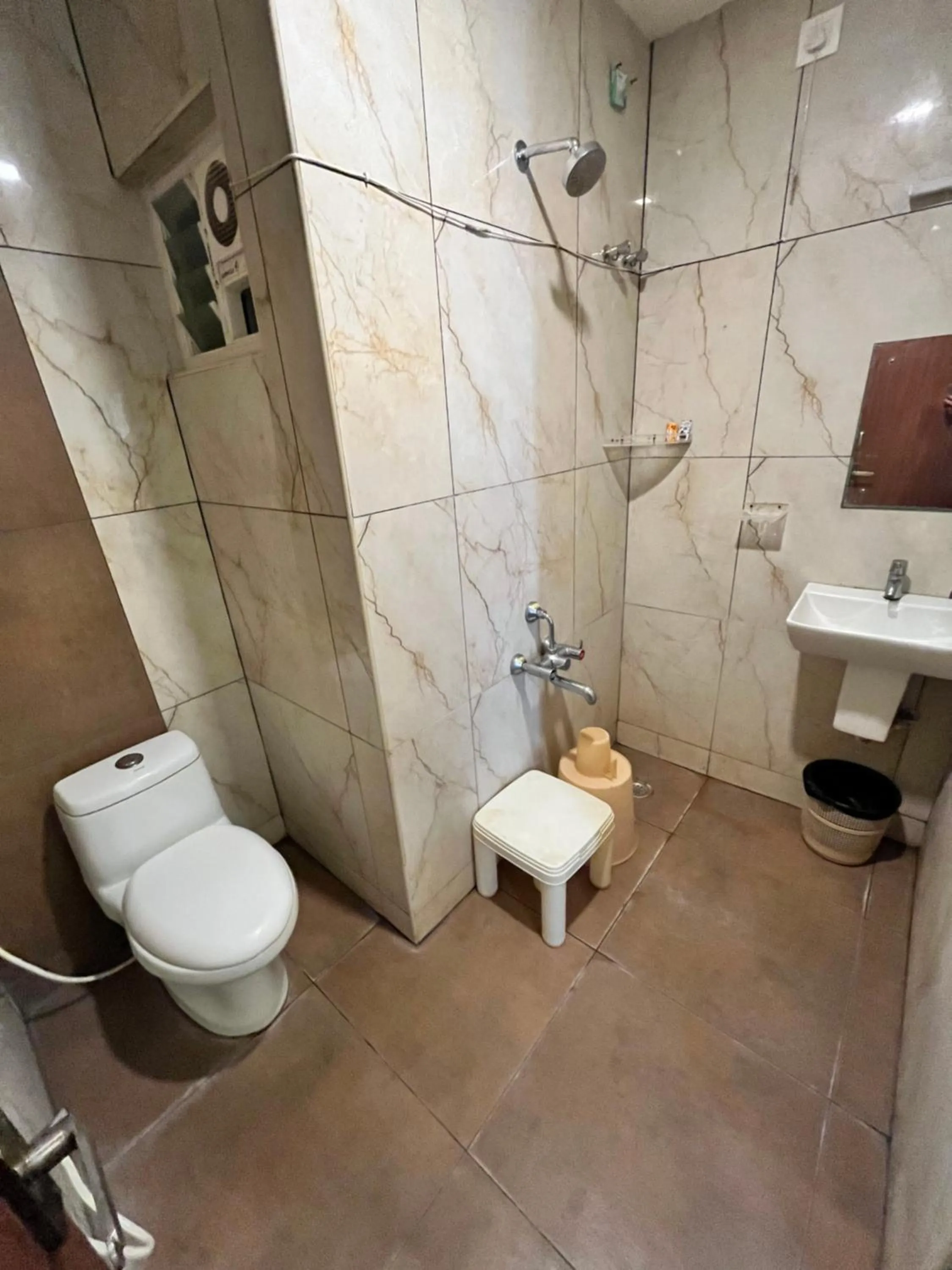 Bathroom in Velan Temple View