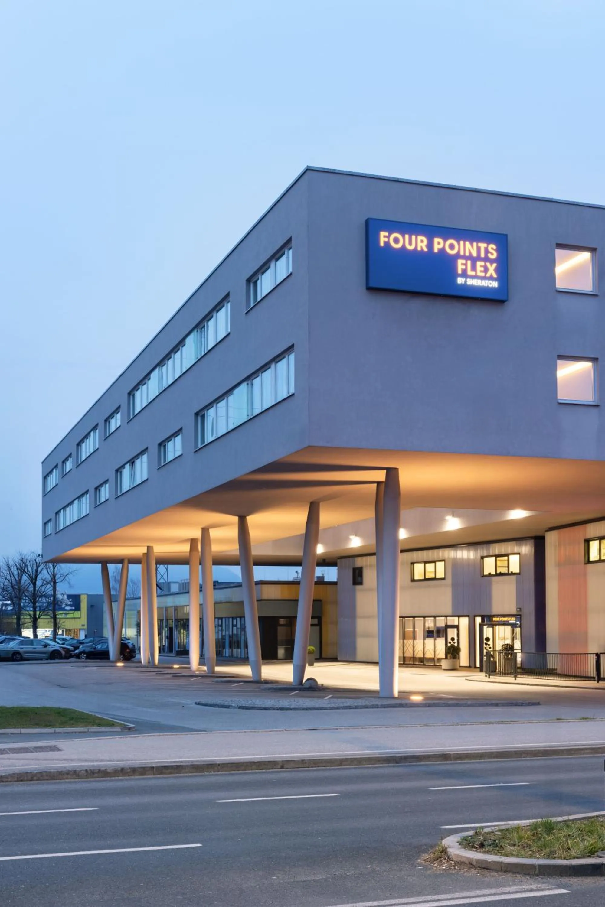 Property building in Four Points Flex by Sheraton Salzburg Messe