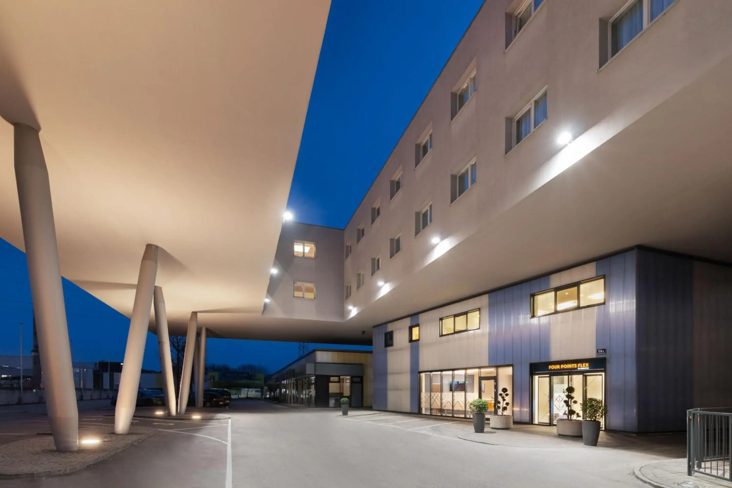 Property building in Four Points Flex by Sheraton Salzburg Messe Property building in Four Points Flex by Sheraton Salzburg Messe