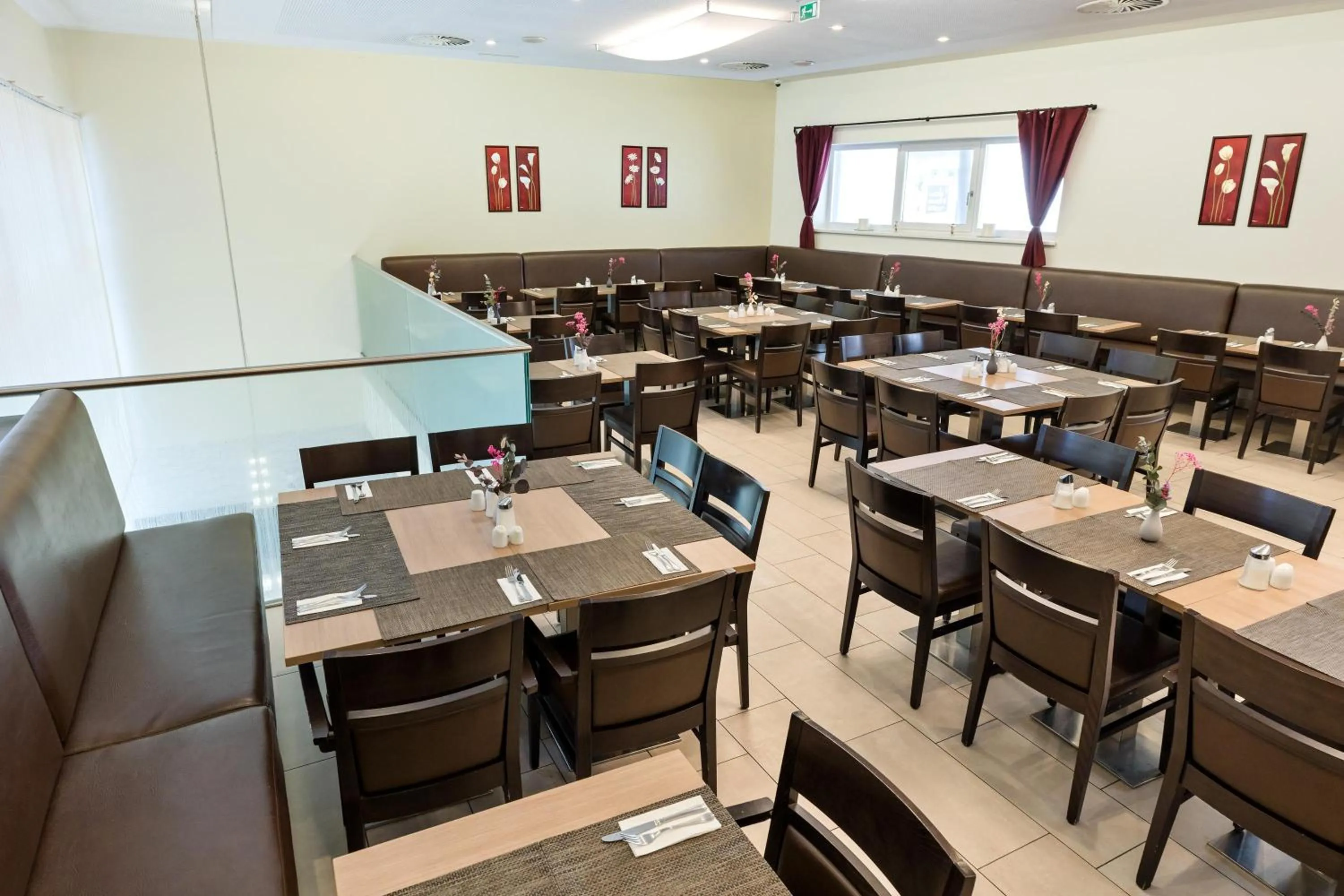 Restaurant/places to eat in Austria Trend Hotel Salzburg Messe