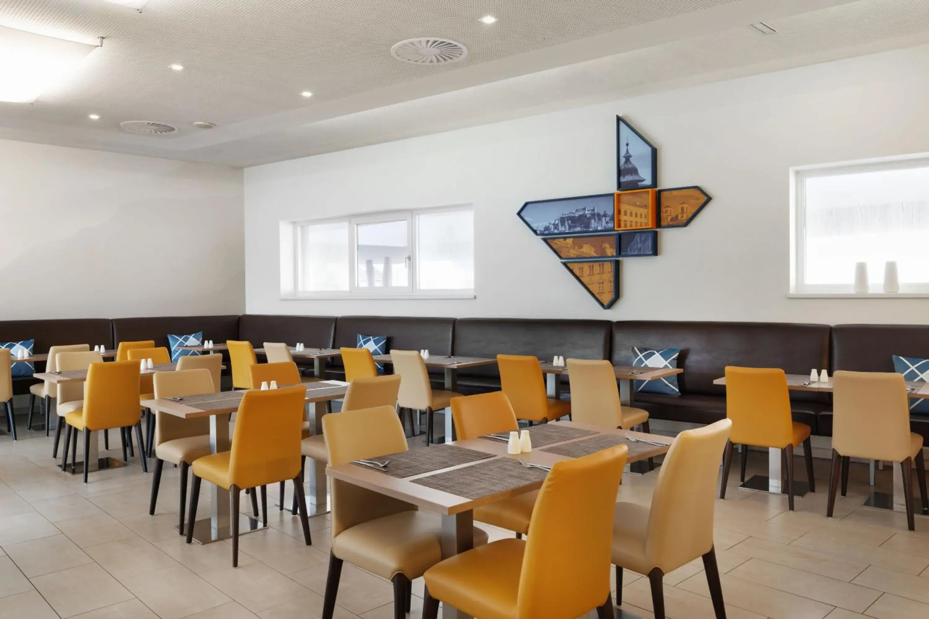 Restaurant/places to eat in Four Points Flex by Sheraton Salzburg Messe Restaurant/places to eat in Four Points Flex by Sheraton Salzburg Messe